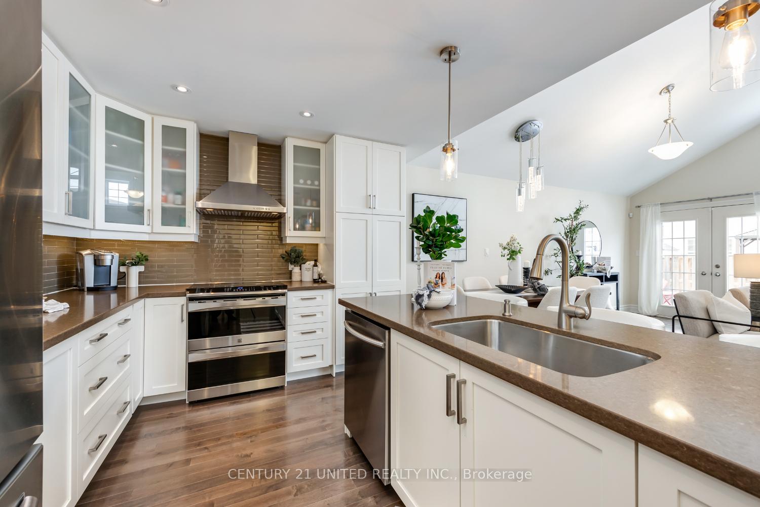 Photo 3 of 341 Noftall Gardens, Peterborough, Northcrest Ward 5 — HOMEH