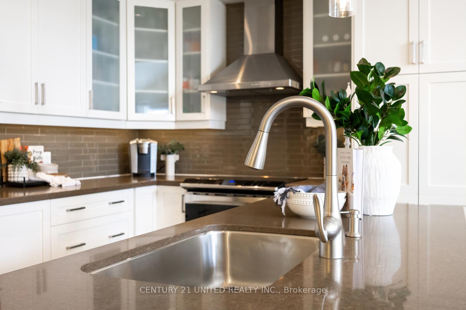 Photo 7 of 341 Noftall Gardens, Peterborough, Northcrest Ward 5 — HOMEH