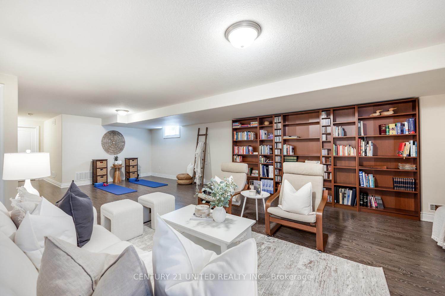 Photo 26 of 341 Noftall Gardens, Peterborough, Northcrest Ward 5 — HOMEH