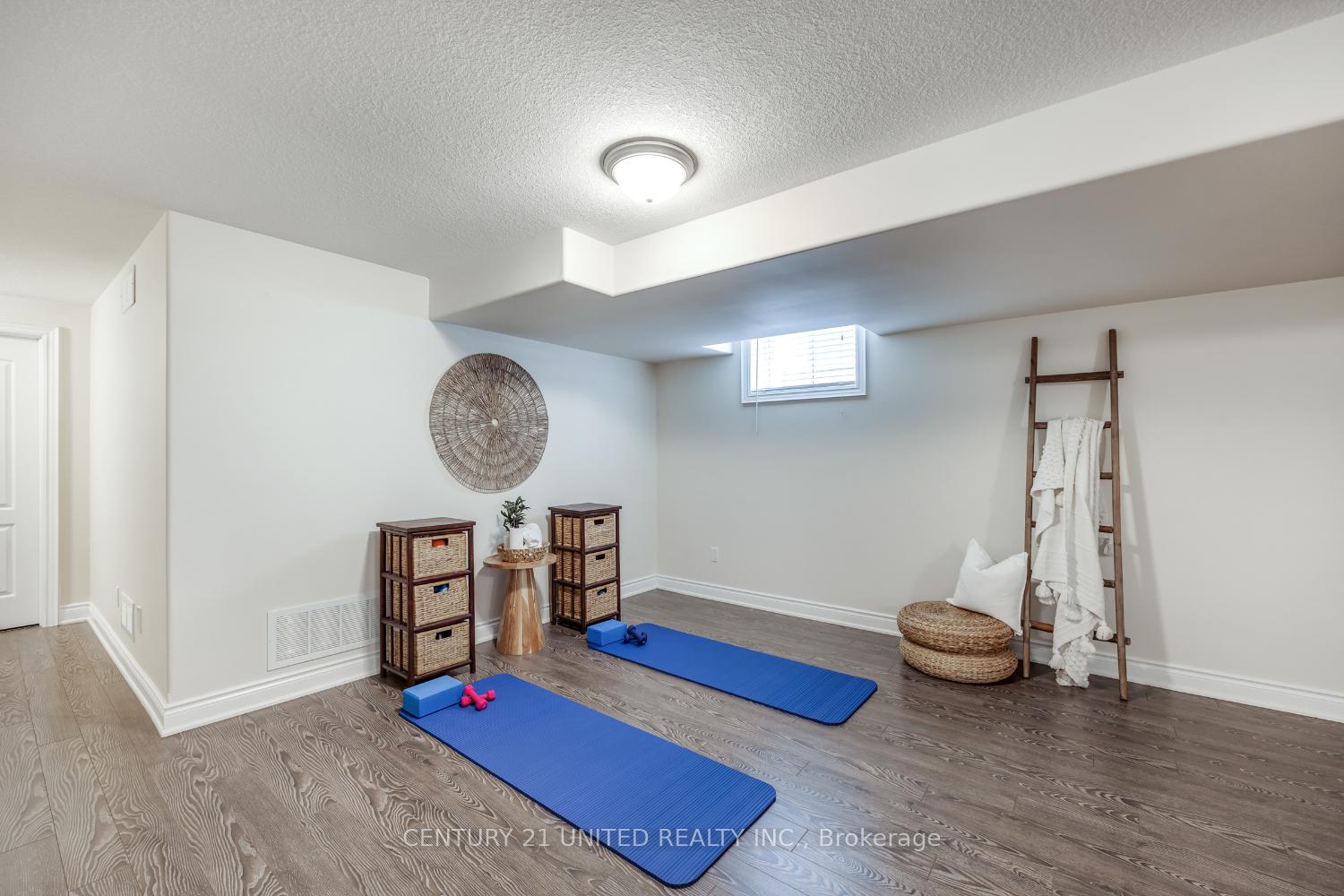Photo 27 of 341 Noftall Gardens, Peterborough, Northcrest Ward 5 — HOMEH