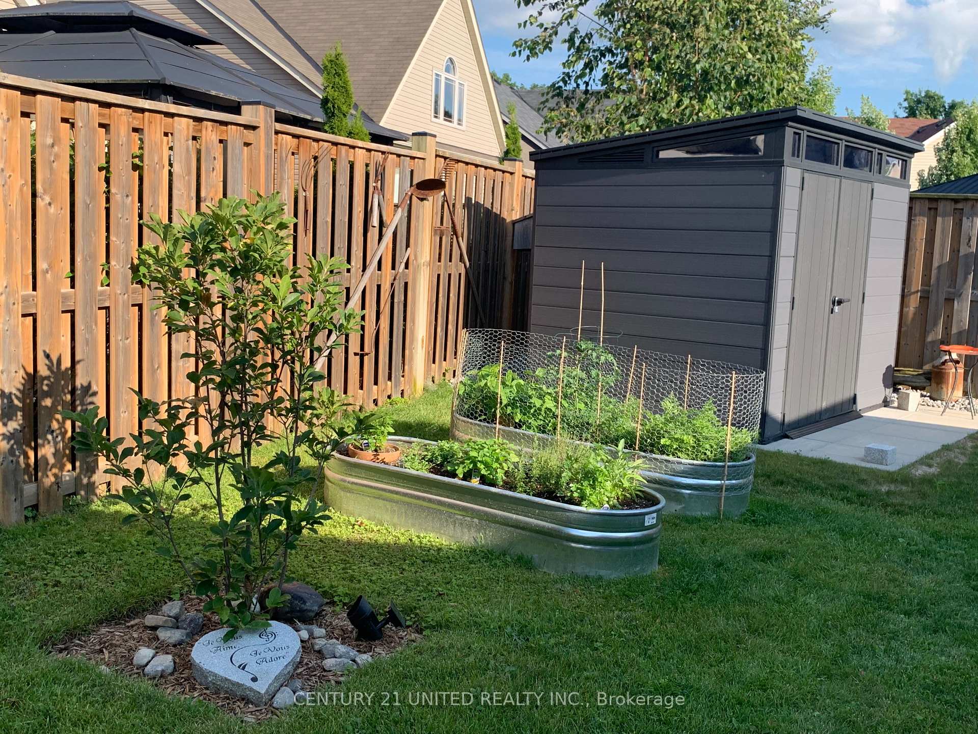 Photo 40 of 341 Noftall Gardens, Peterborough, Northcrest Ward 5 — HOMEH