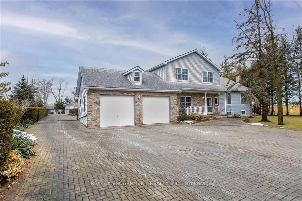 Front of 2740 South Grimsby #18 Road