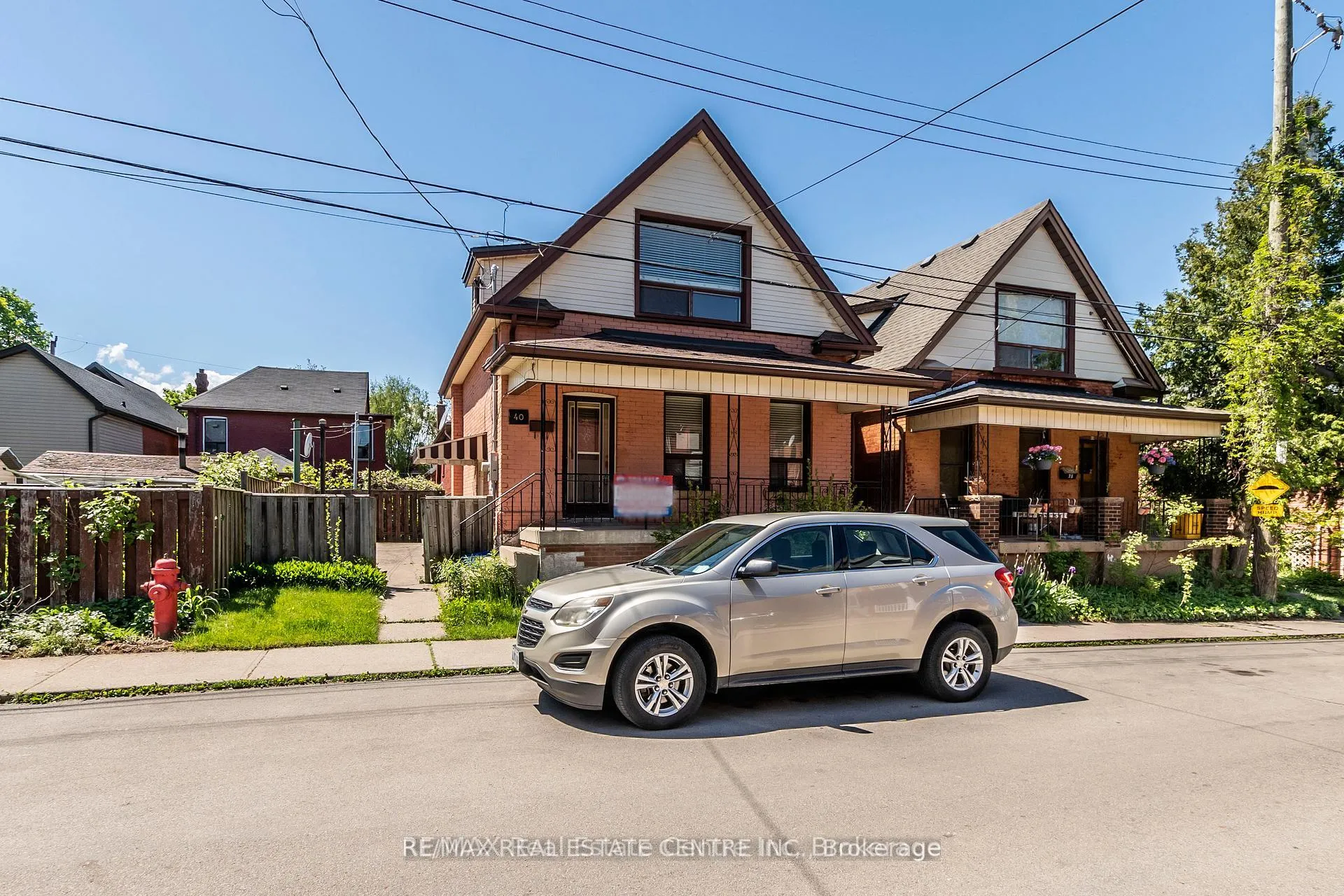 Photo 2 of 40 Greig Street, Hamilton, Strathcona — HOMEH