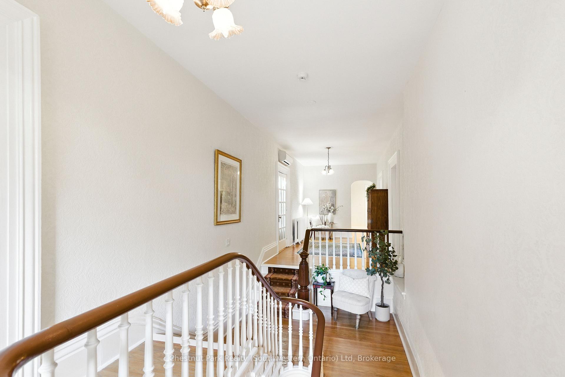 Photo 45 of 76 Queen Street, Guelph, St. George's — HOMEH