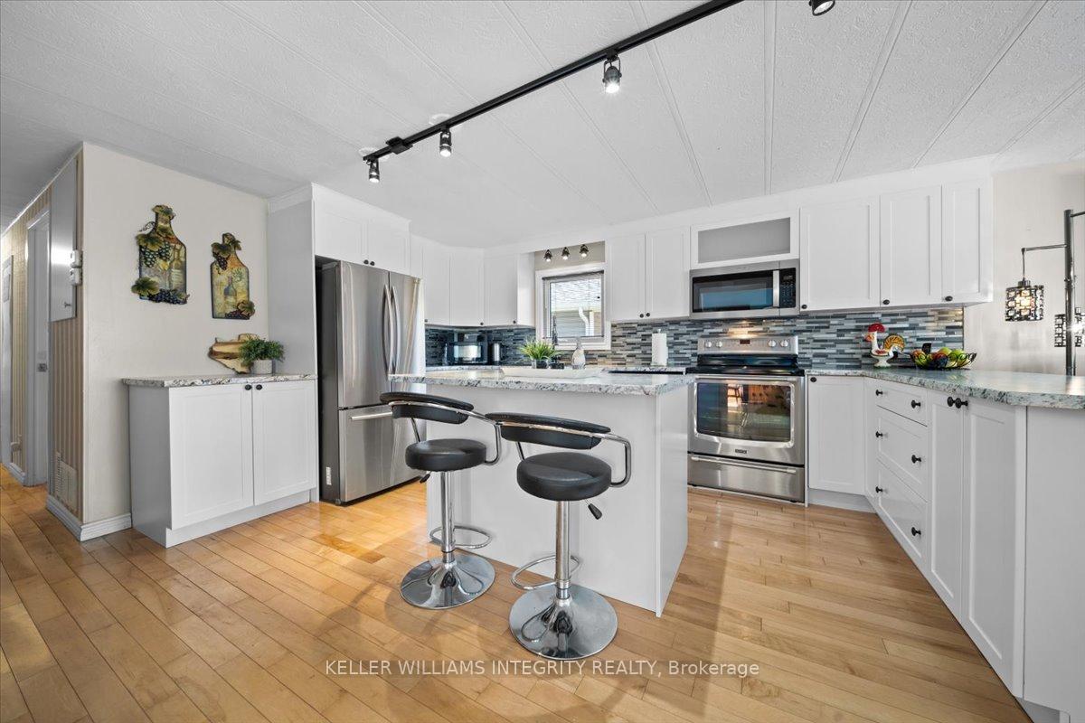 Photo 18 of 1029 Vista Barrett Pvt, Ottawa, Greely — HOMEH