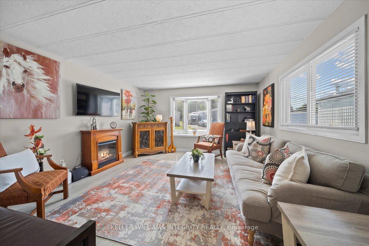 Photo 20 of 1029 Vista Barrett Pvt, Ottawa, Greely — HOMEH