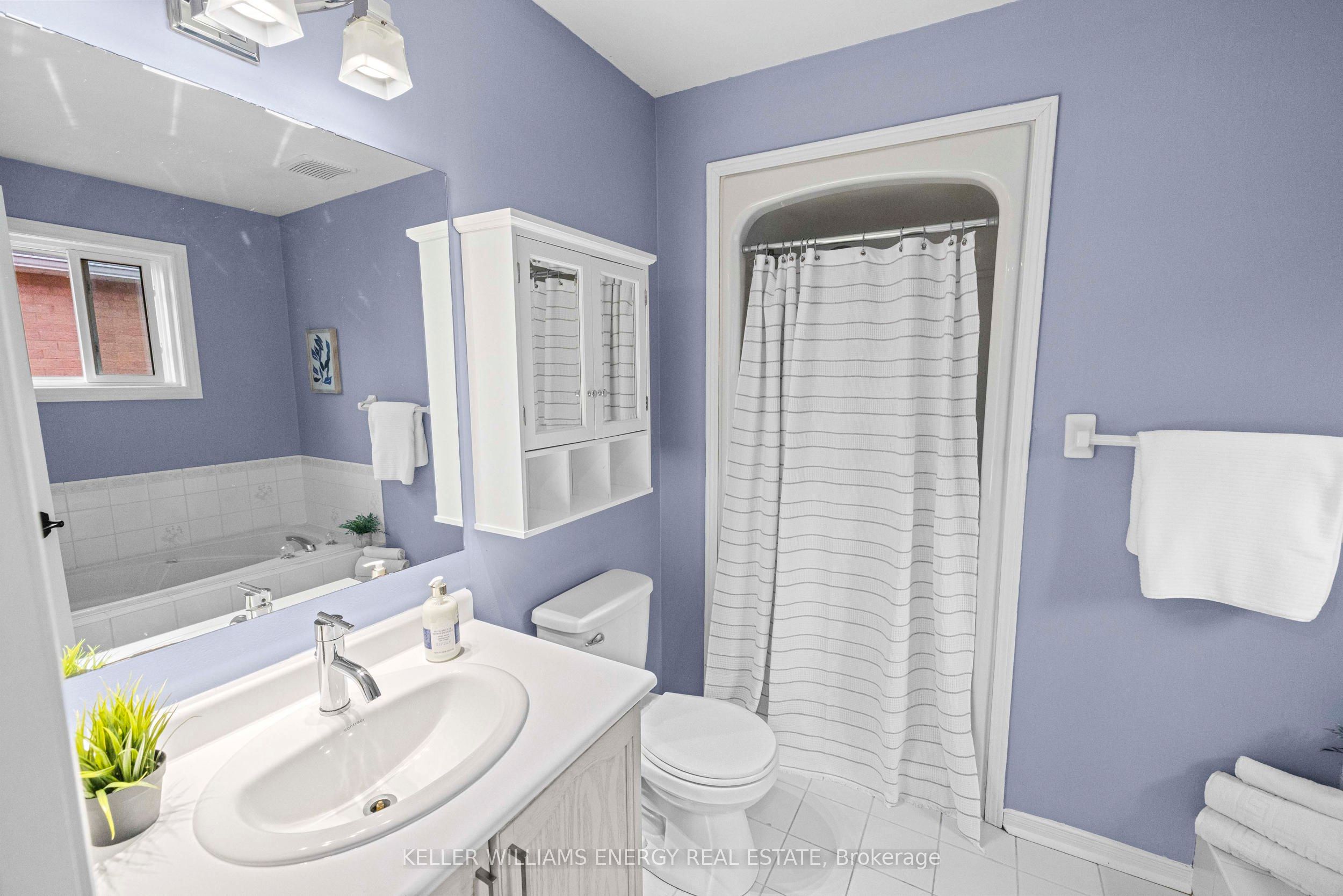 Photo 72 of 97 Deverell Street, Whitby, Rolling Acres — HOMEH
