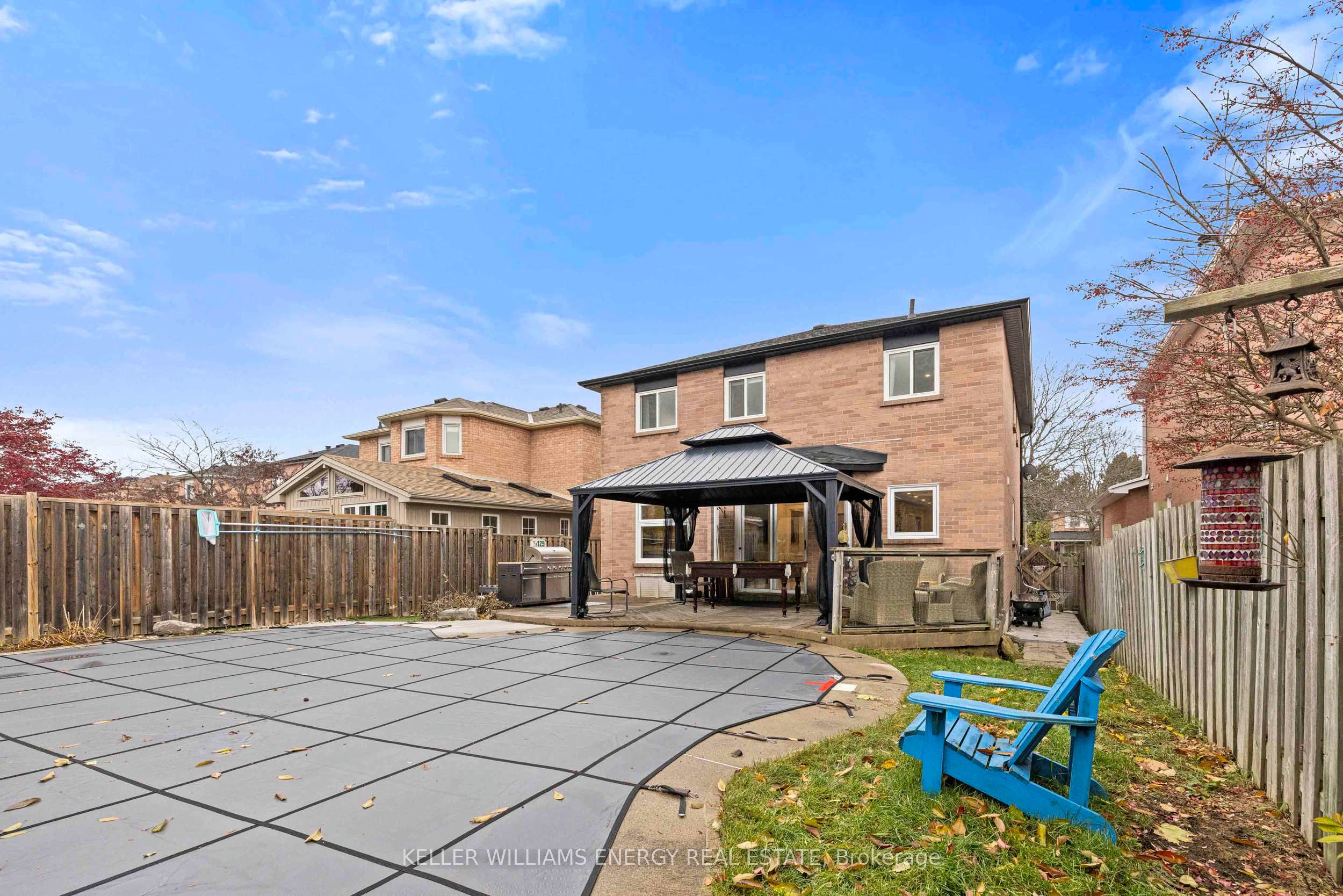 Photo 93 of 97 Deverell Street, Whitby, Rolling Acres — HOMEH