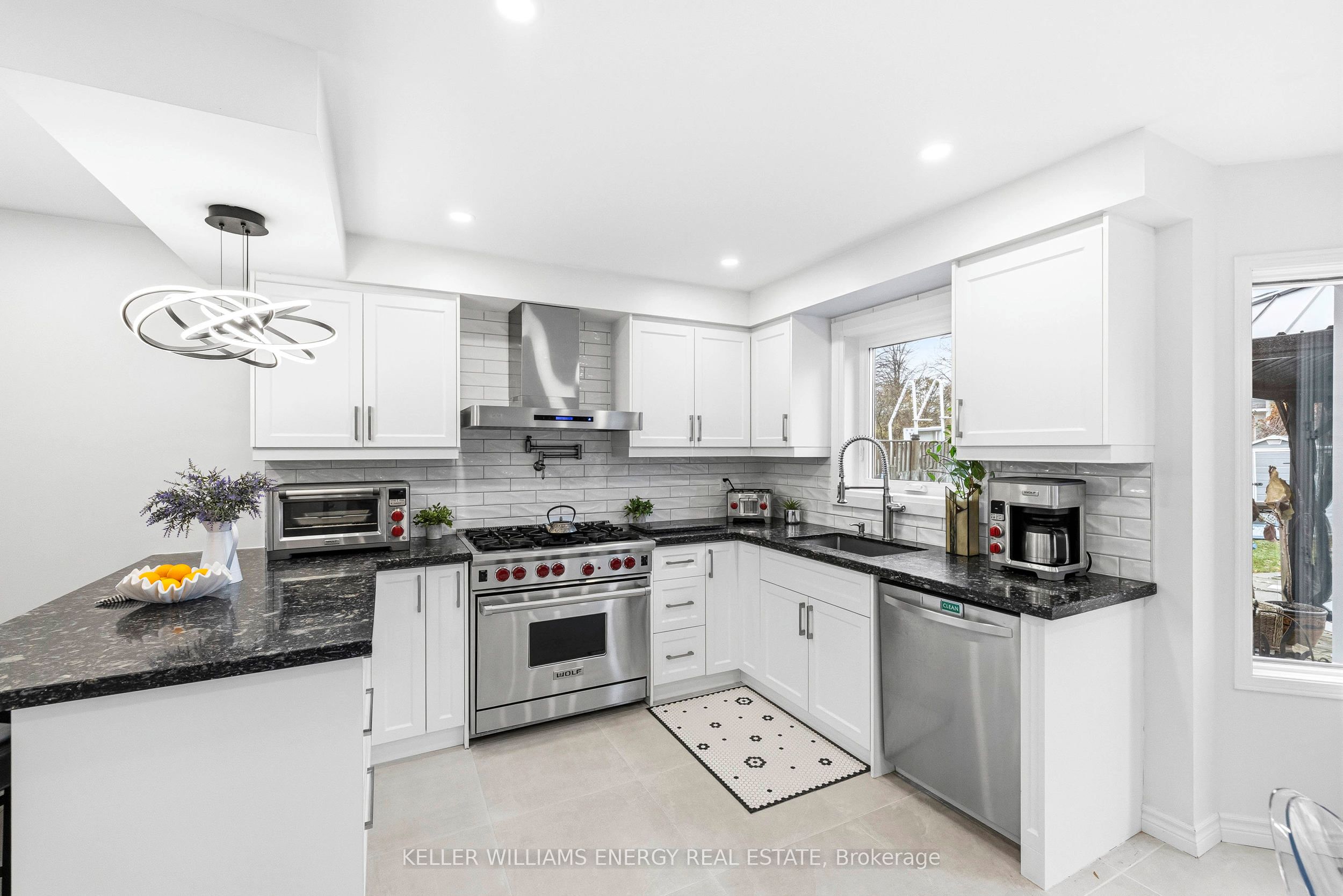 Photo 60 of 97 Deverell Street, Whitby, Rolling Acres — HOMEH