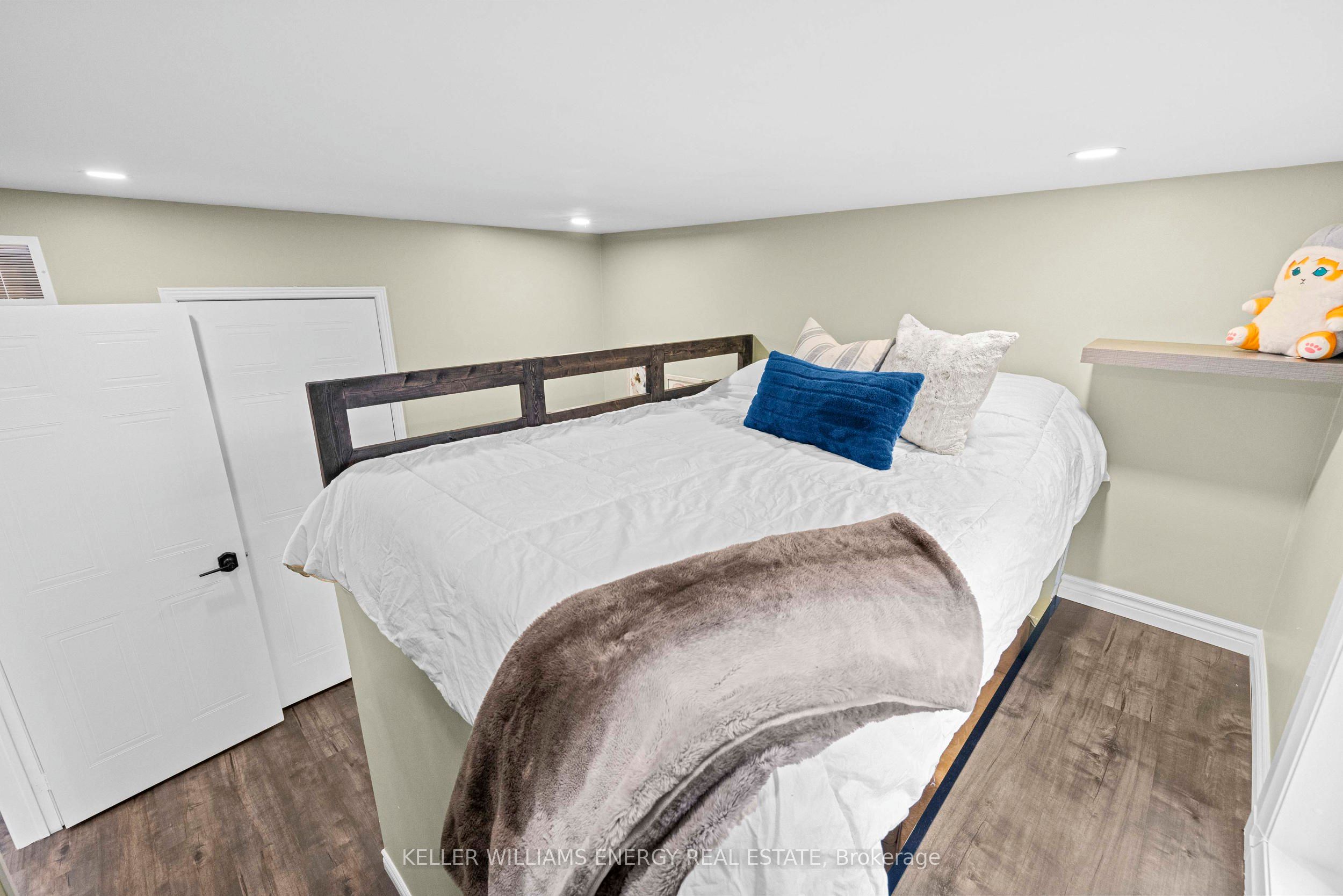 Photo 78 of 97 Deverell Street, Whitby, Rolling Acres — HOMEH