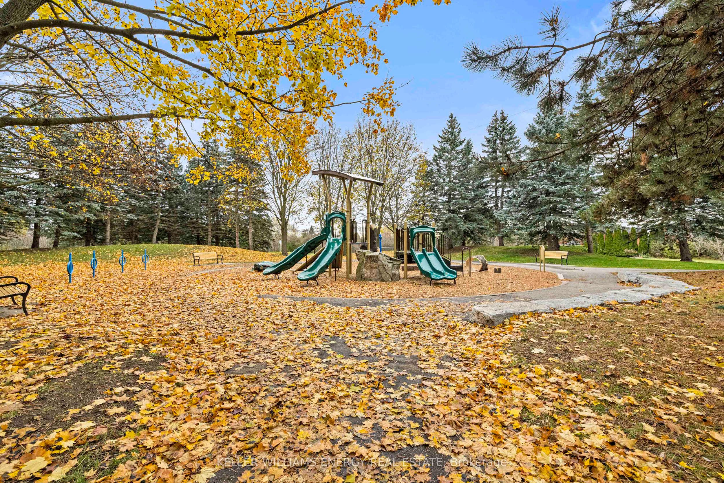 Photo 100 of 97 Deverell Street, Whitby, Rolling Acres — HOMEH