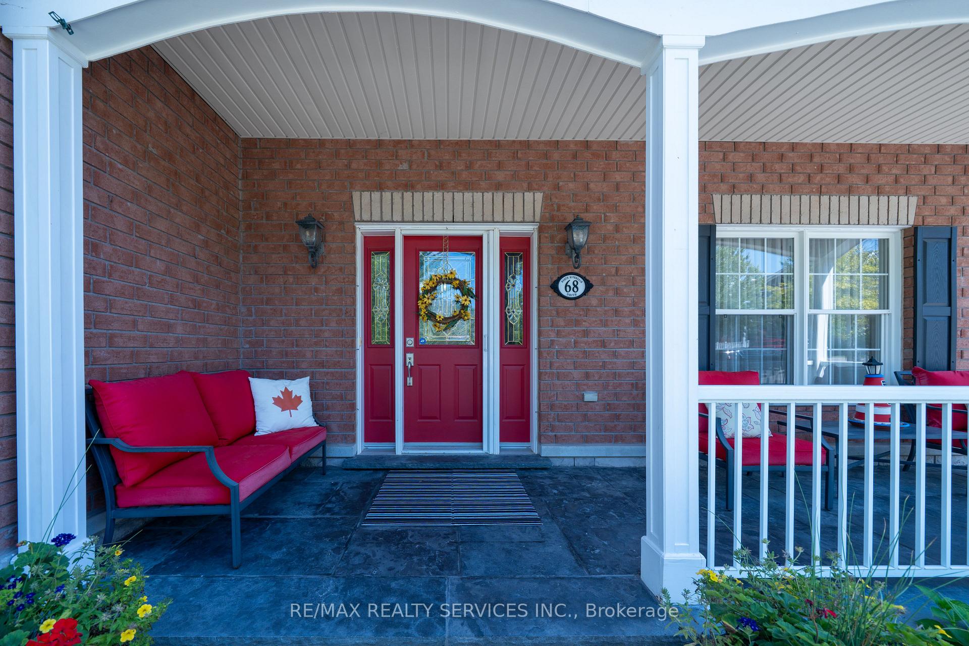 Photo 8 of 68 North Riverdale Drive, Caledon, Inglewood — HOMEH