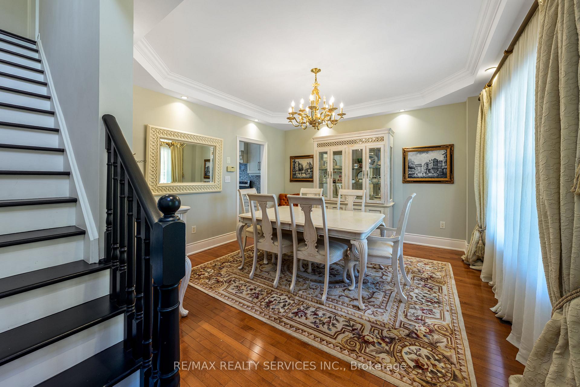 Photo 13 of 68 North Riverdale Drive, Caledon, Inglewood — HOMEH