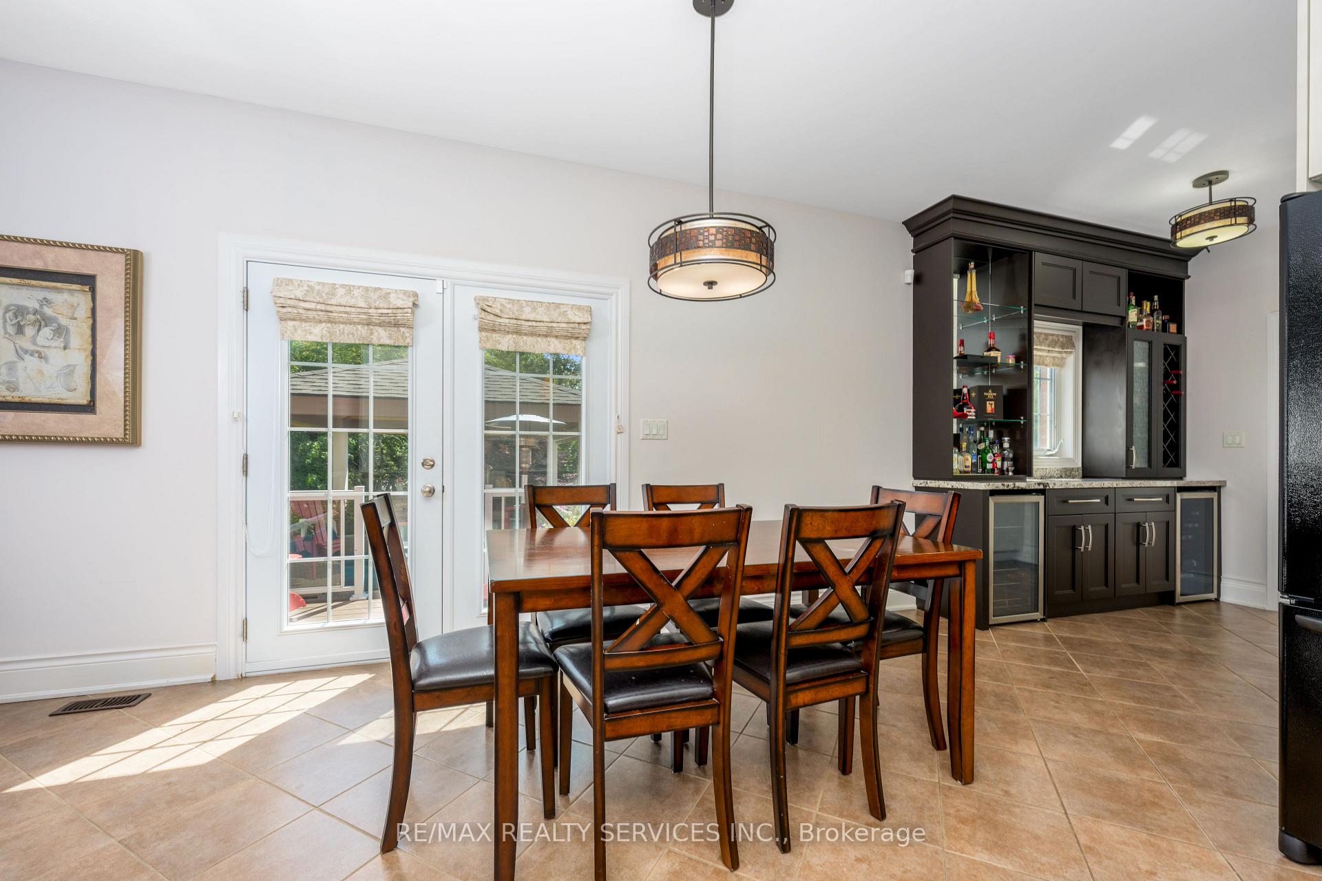 Photo 19 of 68 North Riverdale Drive, Caledon, Inglewood — HOMEH