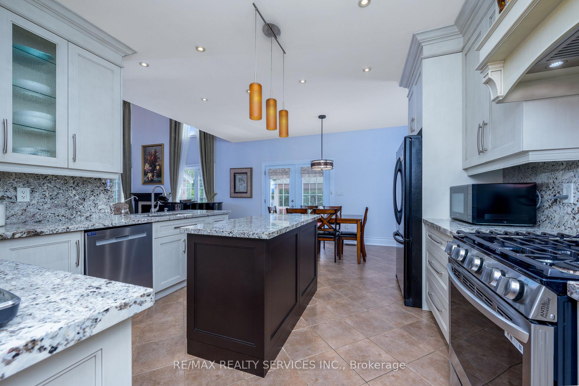Photo 20 of 68 North Riverdale Drive, Caledon, Inglewood — HOMEH