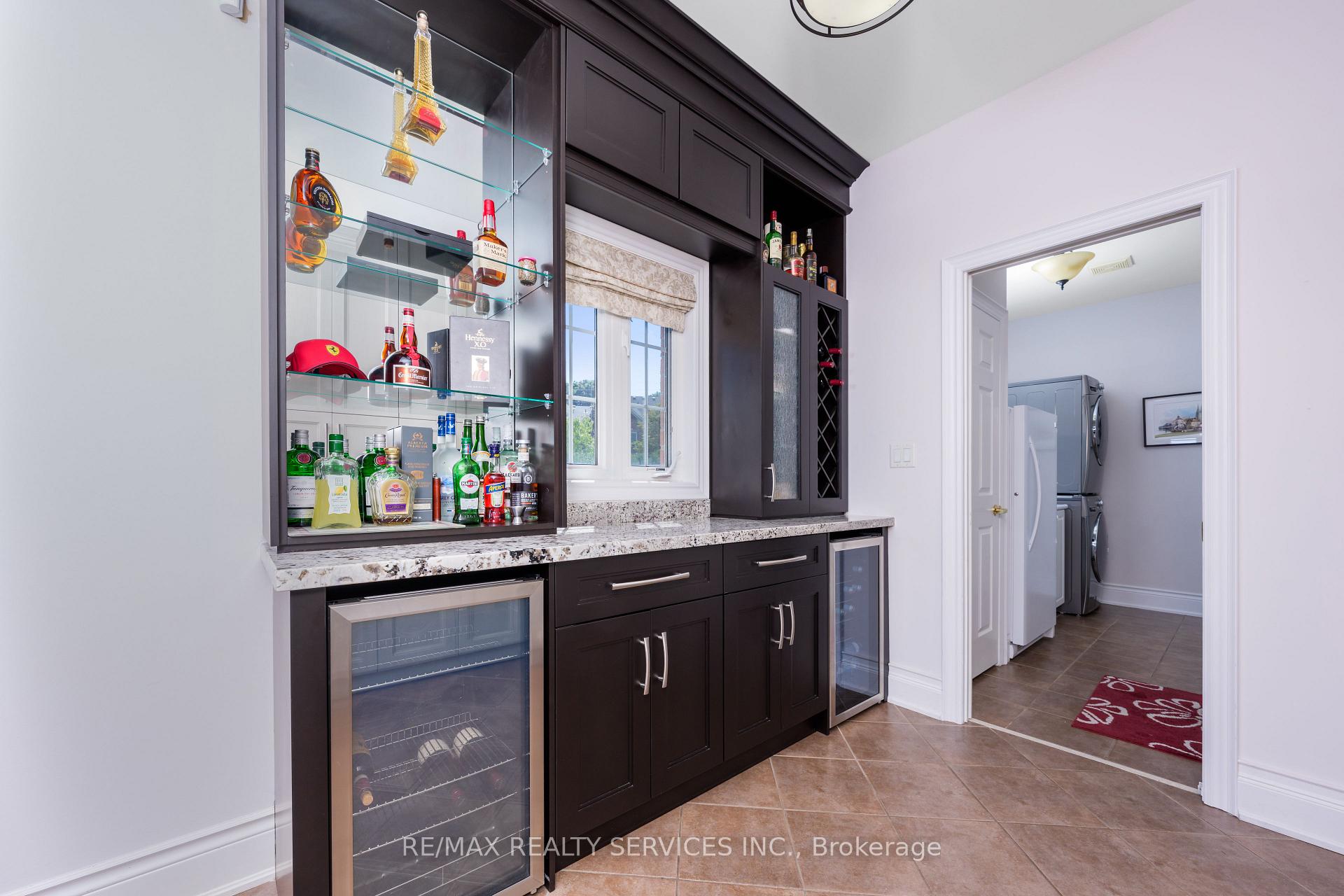 Photo 21 of 68 North Riverdale Drive, Caledon, Inglewood — HOMEH