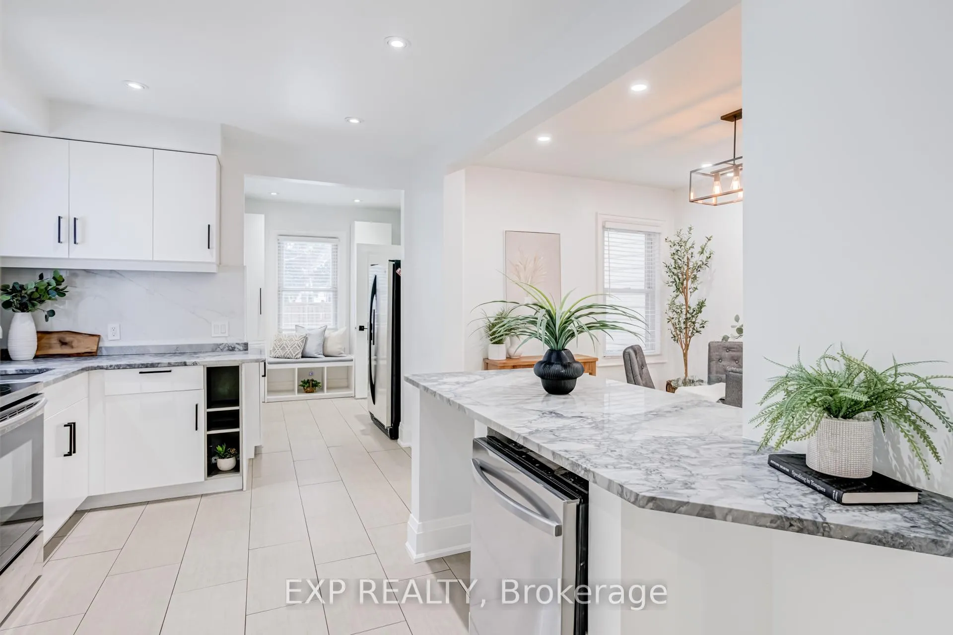 Photo 13 of 18 East 23rd Street, Hamilton, Eastmount — HOMEH