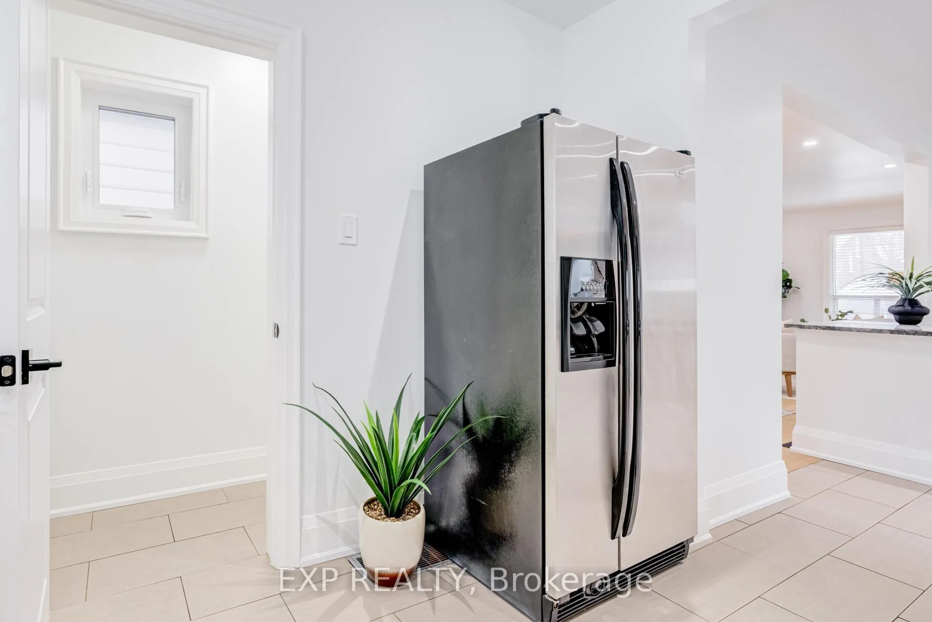 Photo 17 of 18 East 23rd Street, Hamilton, Eastmount — HOMEH
