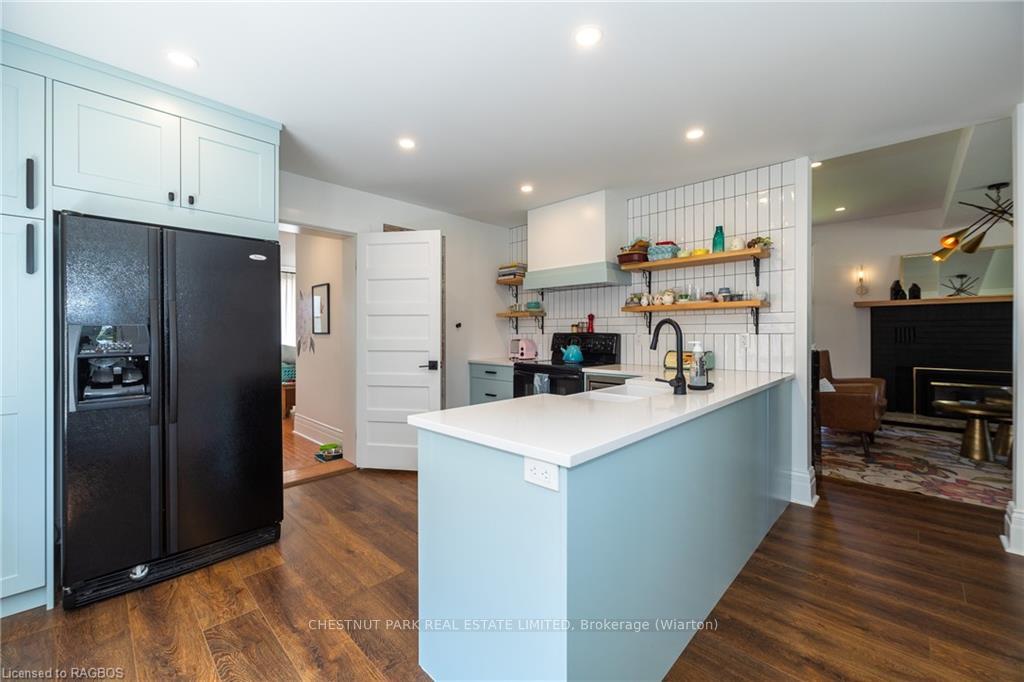 Photo 11 of 86 Toronto Street N, Grey Highlands — HOMEH