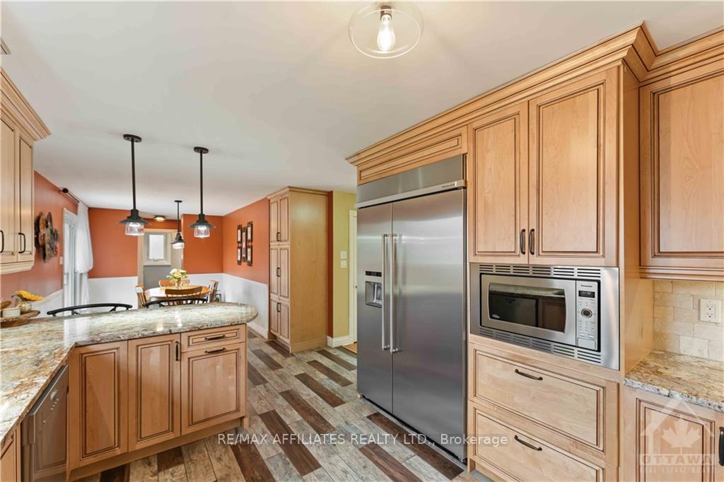 Photo 10 of 5668 Eloise Crescent, Ottawa, Osgoode — HOMEH