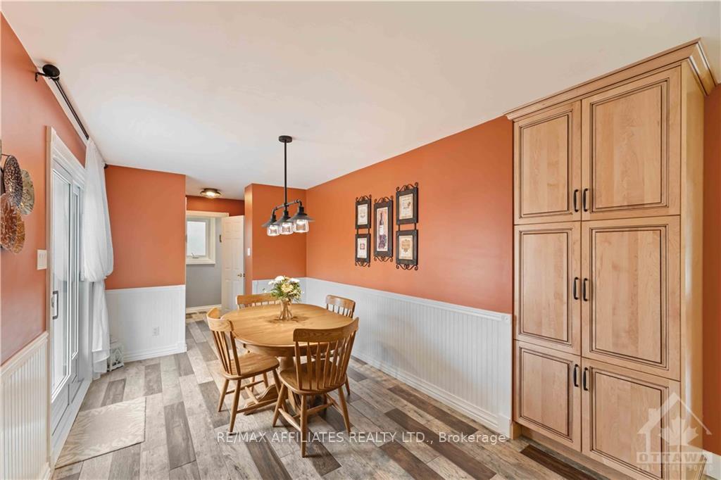 Photo 11 of 5668 Eloise Crescent, Ottawa, Osgoode — HOMEH
