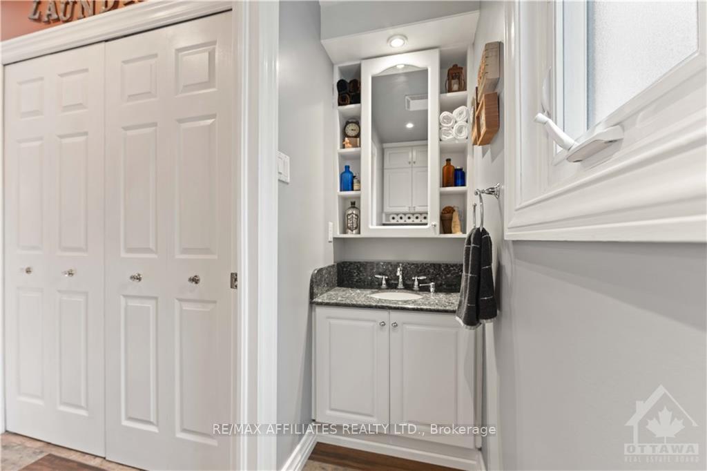 Photo 12 of 5668 Eloise Crescent, Ottawa, Osgoode — HOMEH