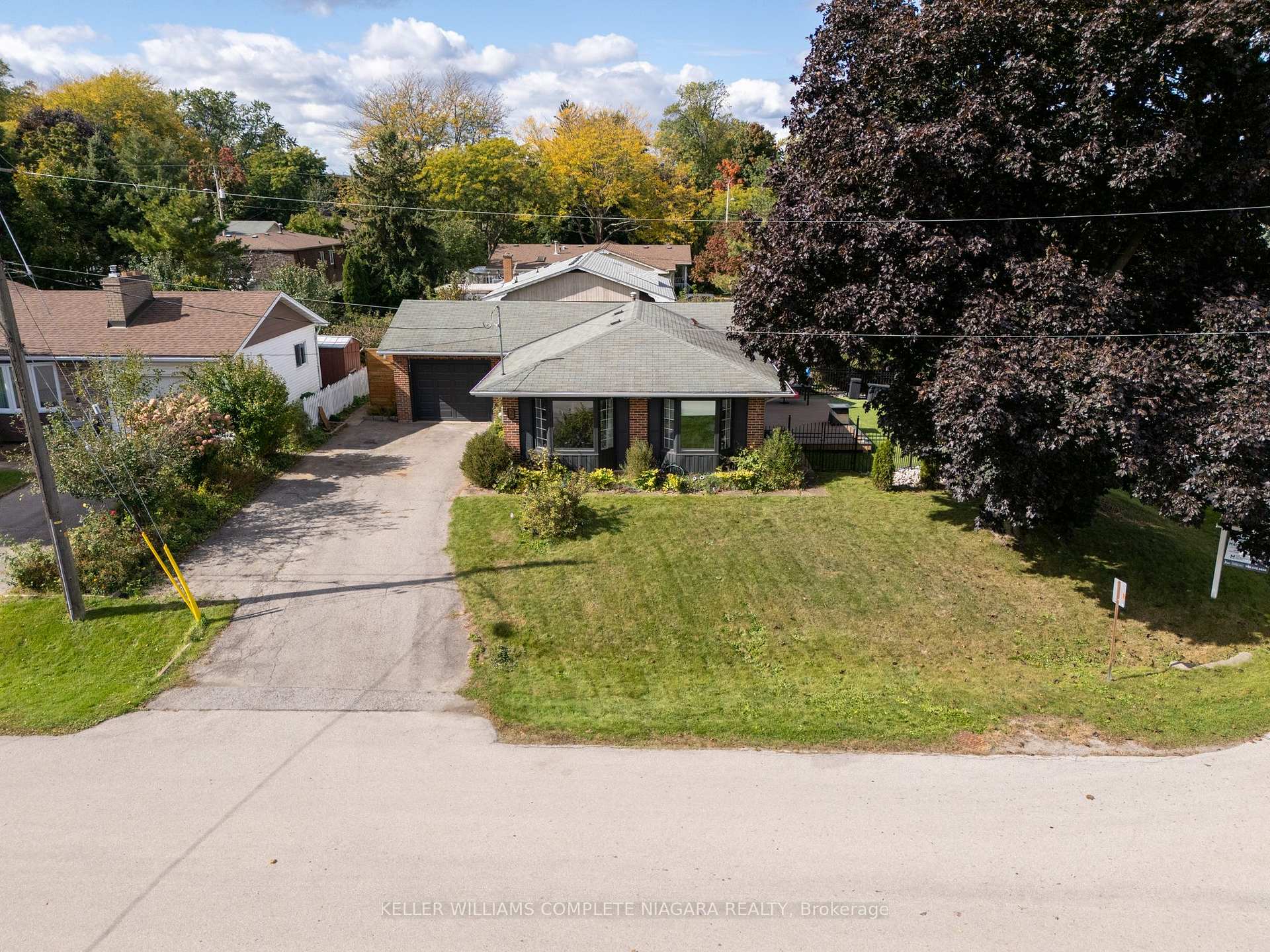 Photo 1 of 2 Brentwood Road, Grimsby, Grimsby West — HOMEH