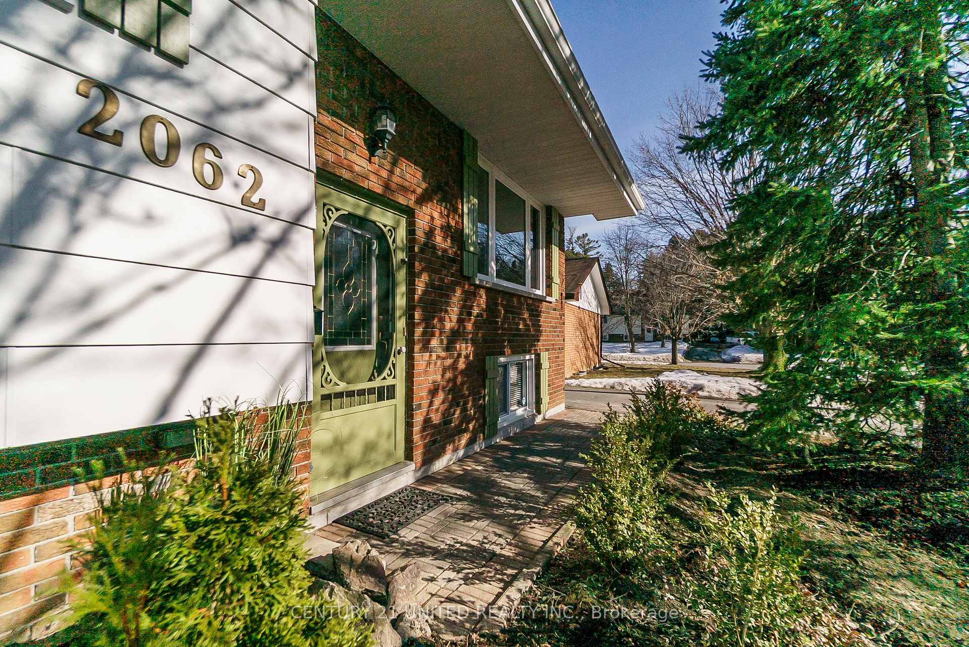 Photo 3 of 2062 Springwood Road, Peterborough, Monaghan Ward 2 — HOMEH