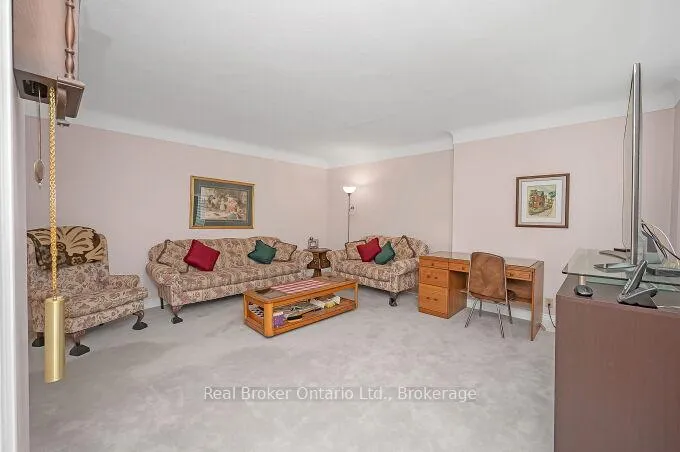 Photo 8 of 264 Grays Road, Hamilton, Stoney Creek — HOMEH