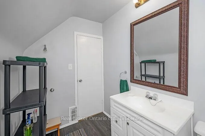 Photo 22 of 264 Grays Road, Hamilton, Stoney Creek — HOMEH