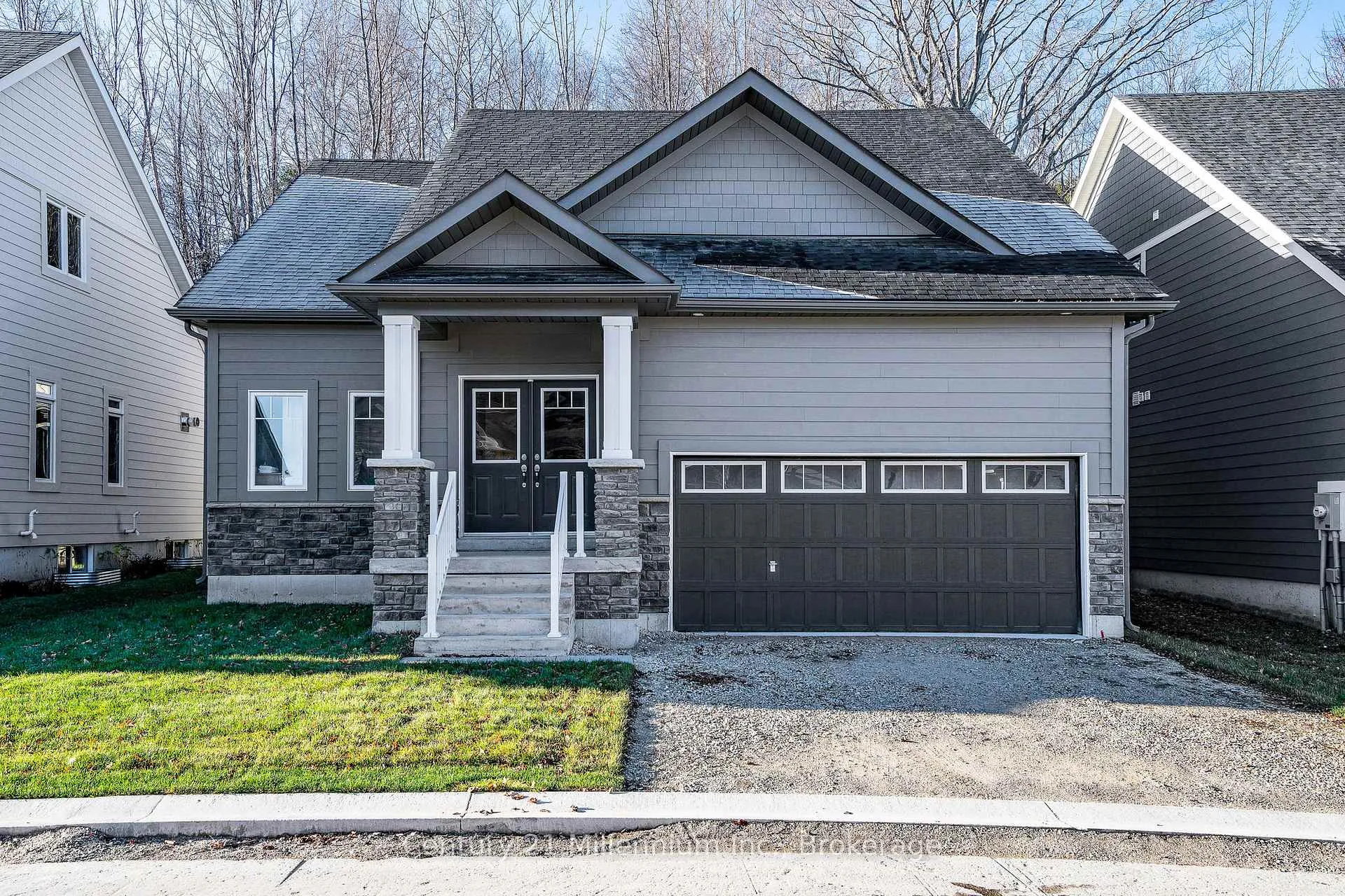 Front of 120 Schooners Lane