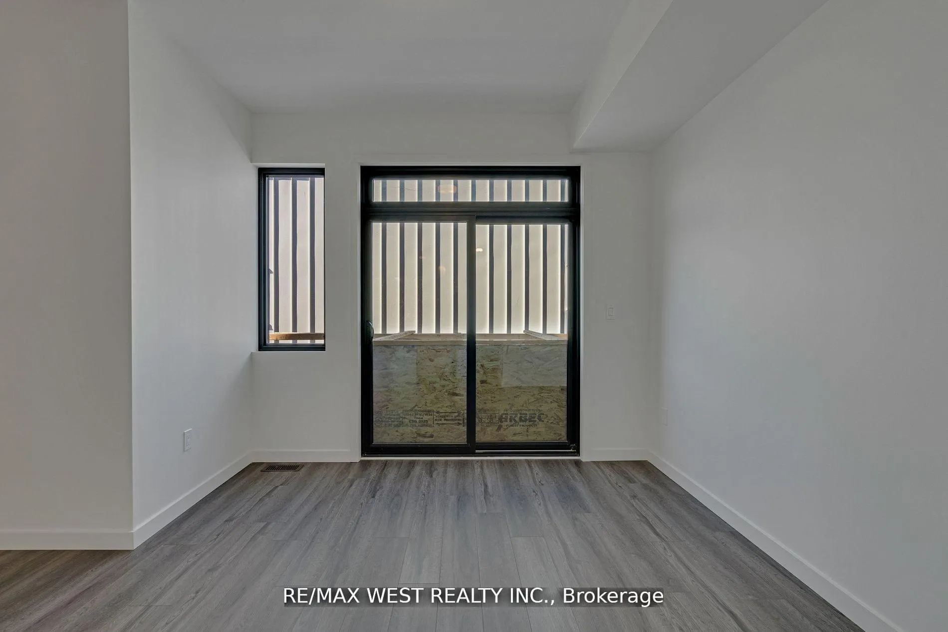Photo 17 of 10 Rainwater Lane, Barrie, Holly — HOMEH