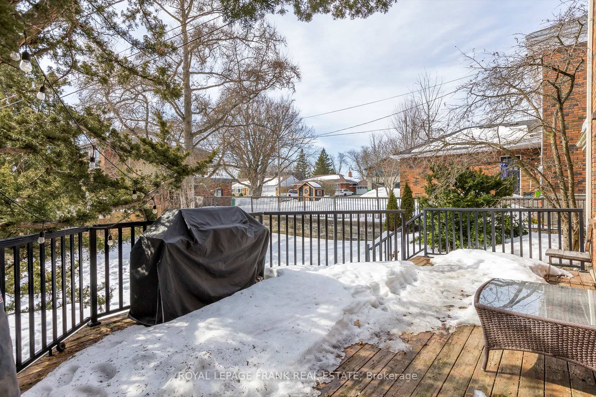 Photo 32 of 661 Walkerfield Avenue, Peterborough, Town Ward 3 — HOMEH