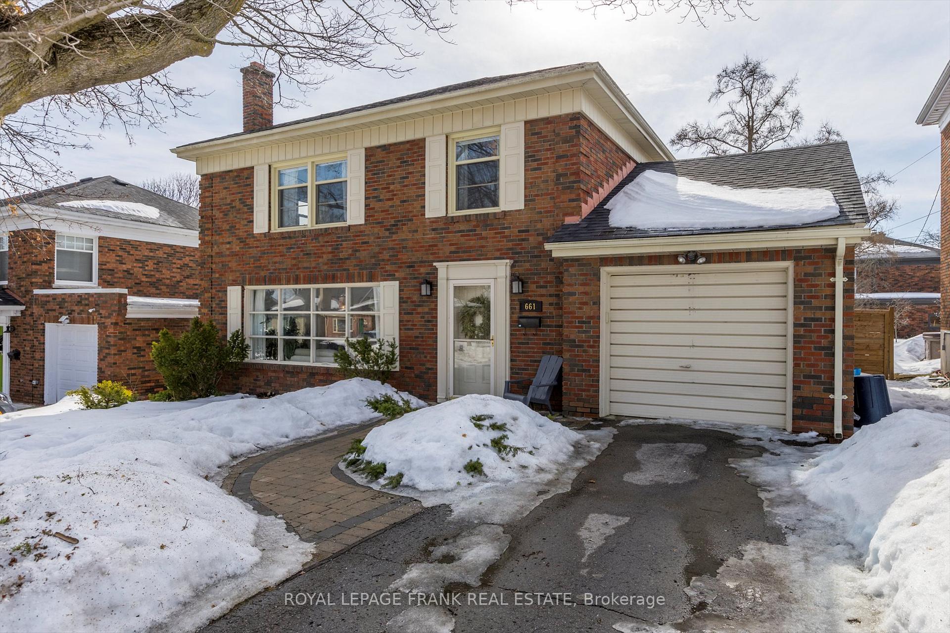 Photo 35 of 661 Walkerfield Avenue, Peterborough, Town Ward 3 — HOMEH