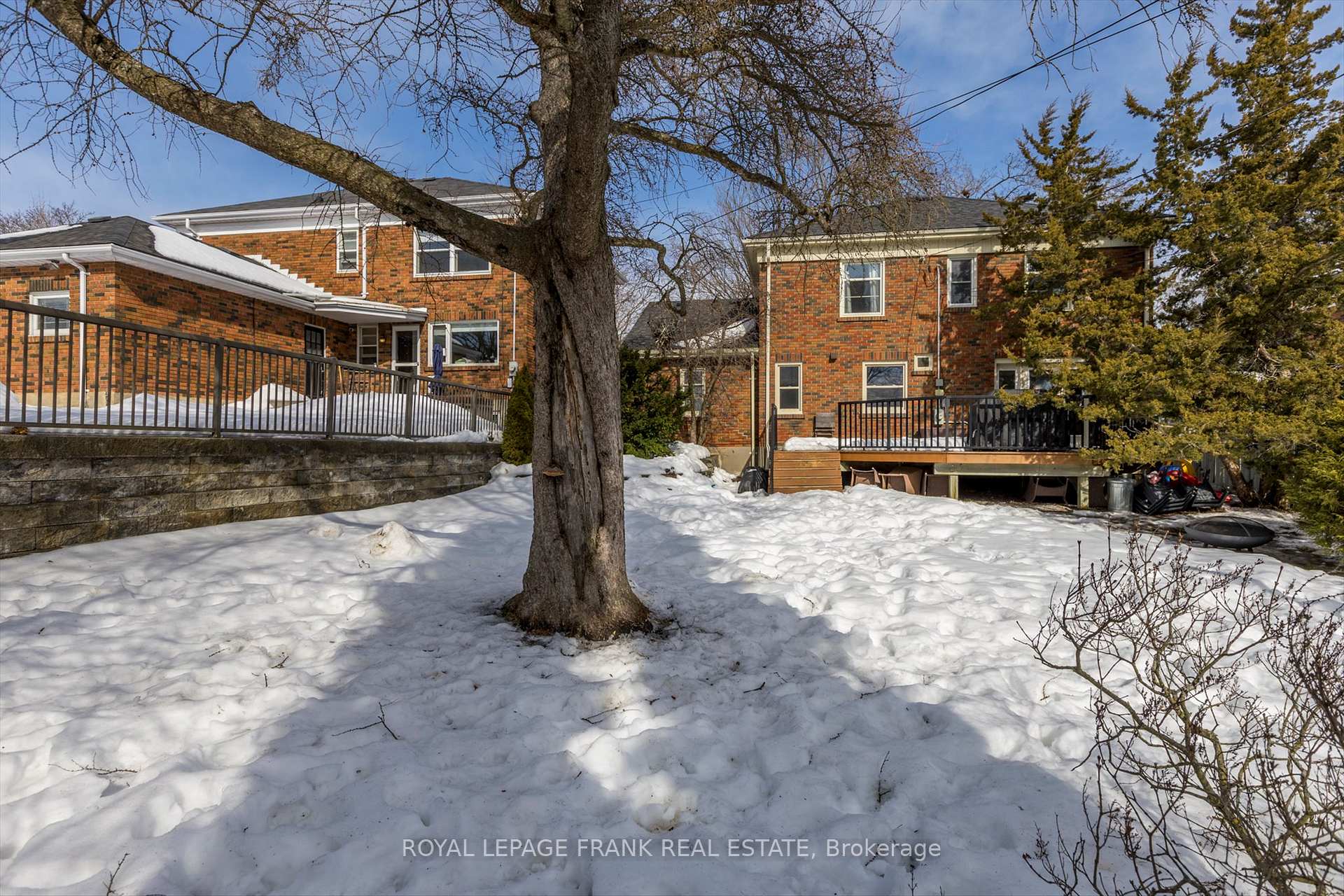 Photo 38 of 661 Walkerfield Avenue, Peterborough, Town Ward 3 — HOMEH