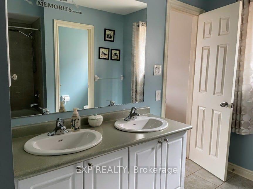 Photo 6 of Unit RM 1, 26 Stammers Drive, Ajax, Central West — HOMEH