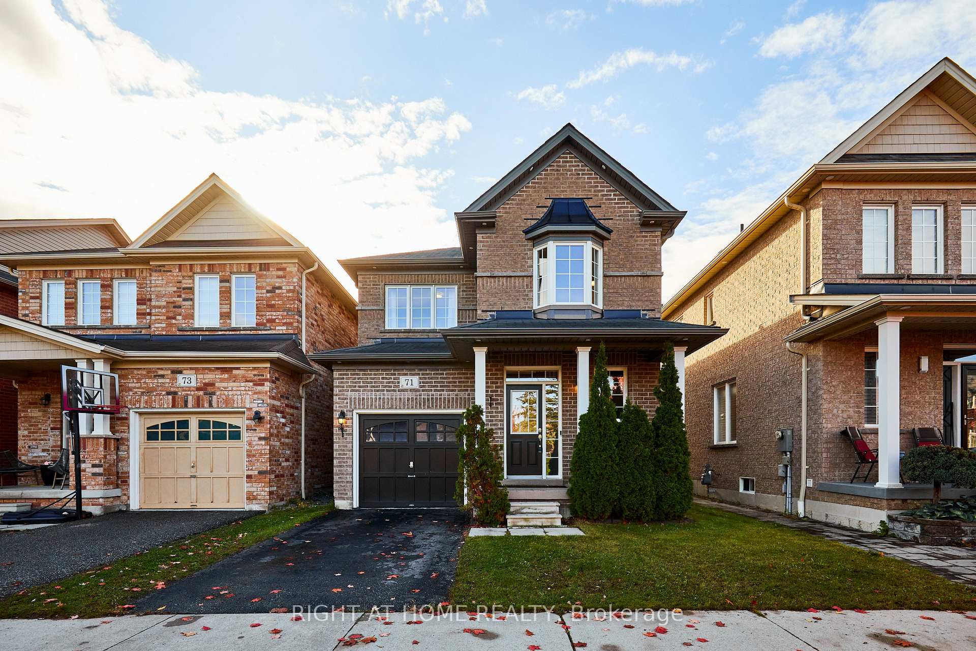 Photo 1 of 71 Keith-Wright Crescent, Ajax, Northeast Ajax — HOMEH
