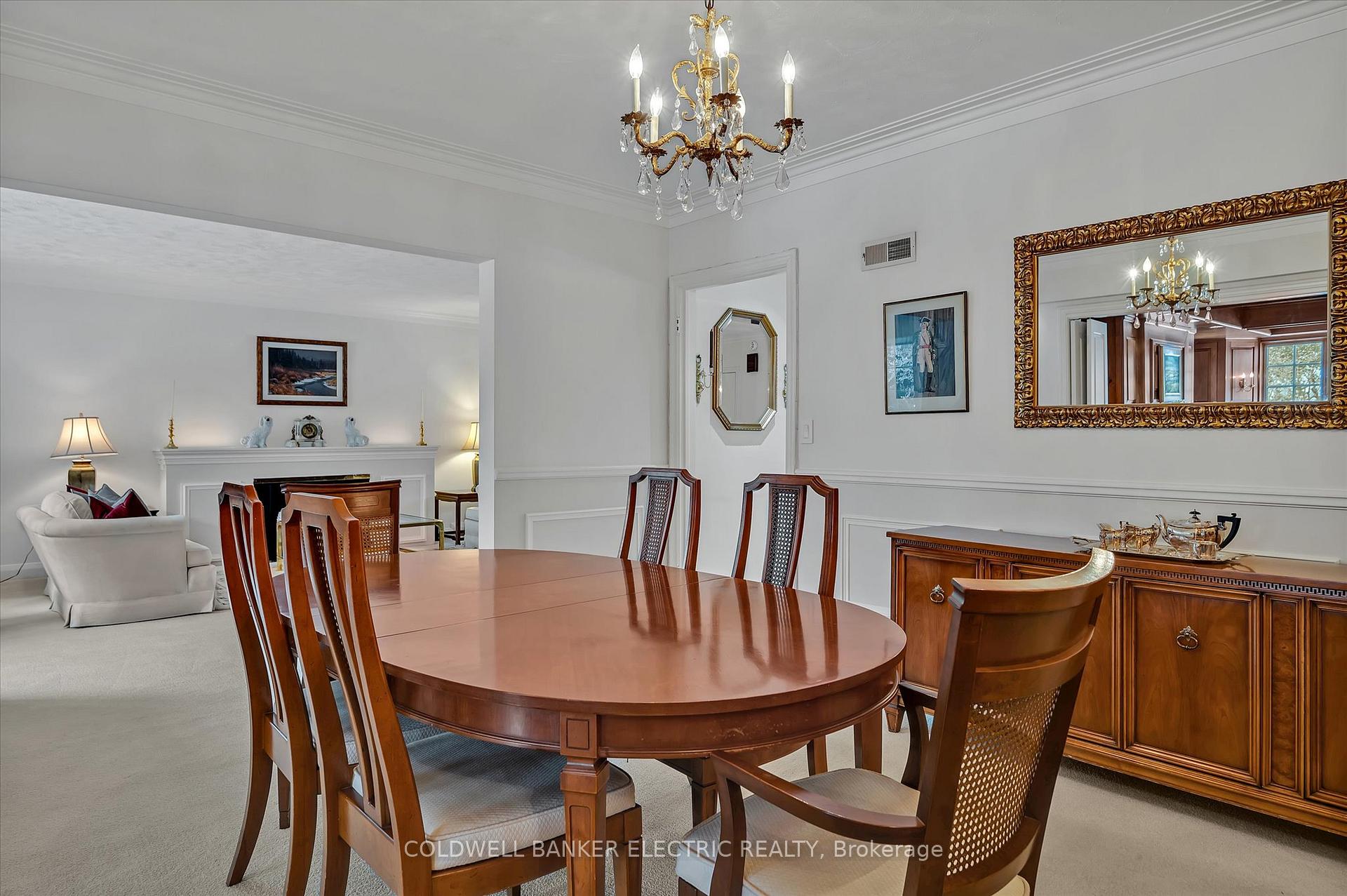 Photo 11 of 581 Weller Street, Peterborough, Town Ward 3 — HOMEH