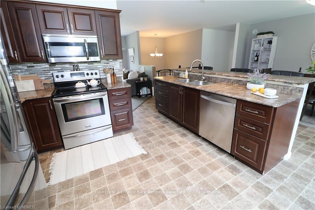 Photo 10 of 9242 Highway 17 E, Calvin — HOMEH