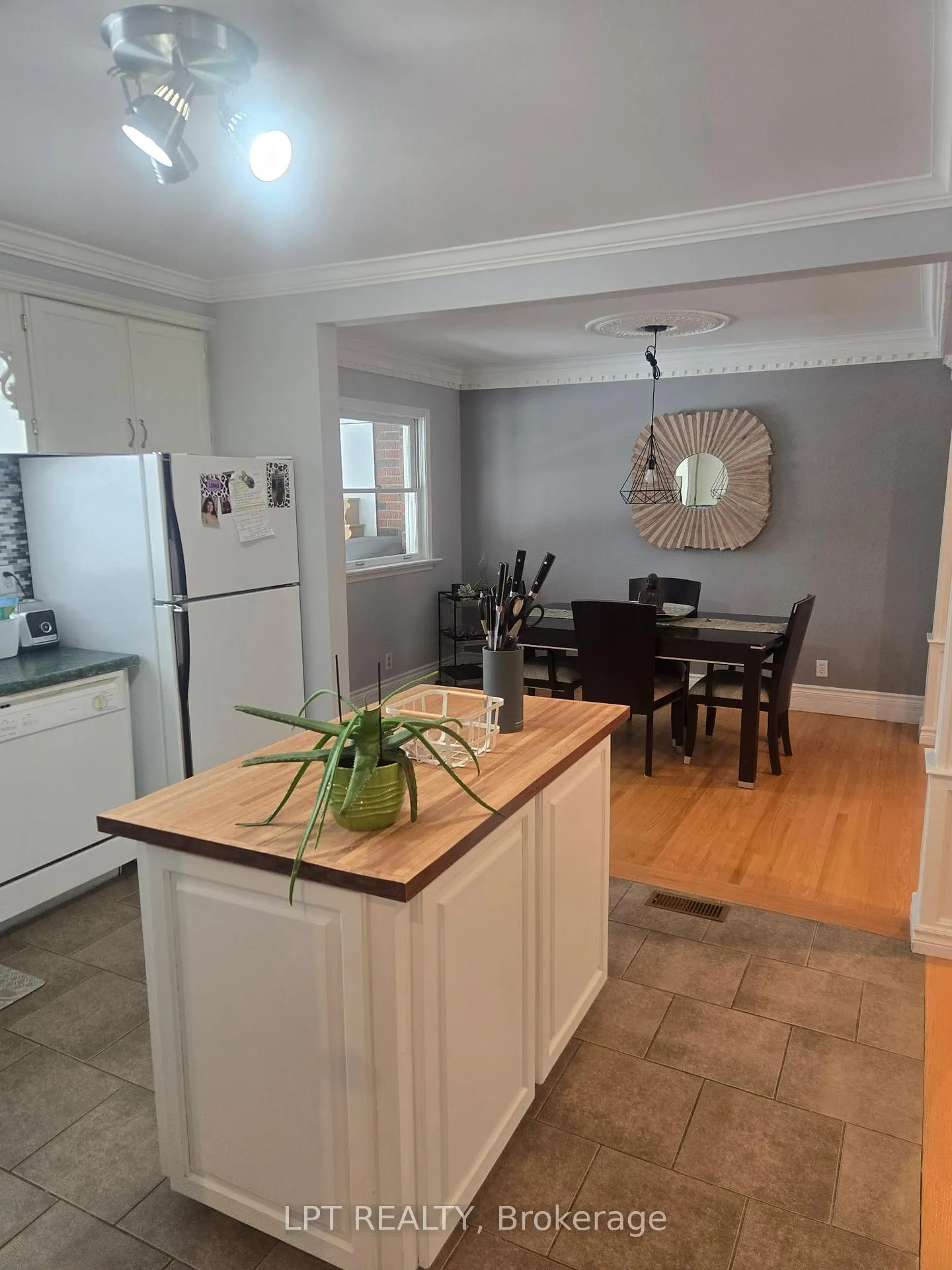 Photo 15 of Unit Unit A, 60 Norton Boulevard, Caledon, Bolton East — HOMEH