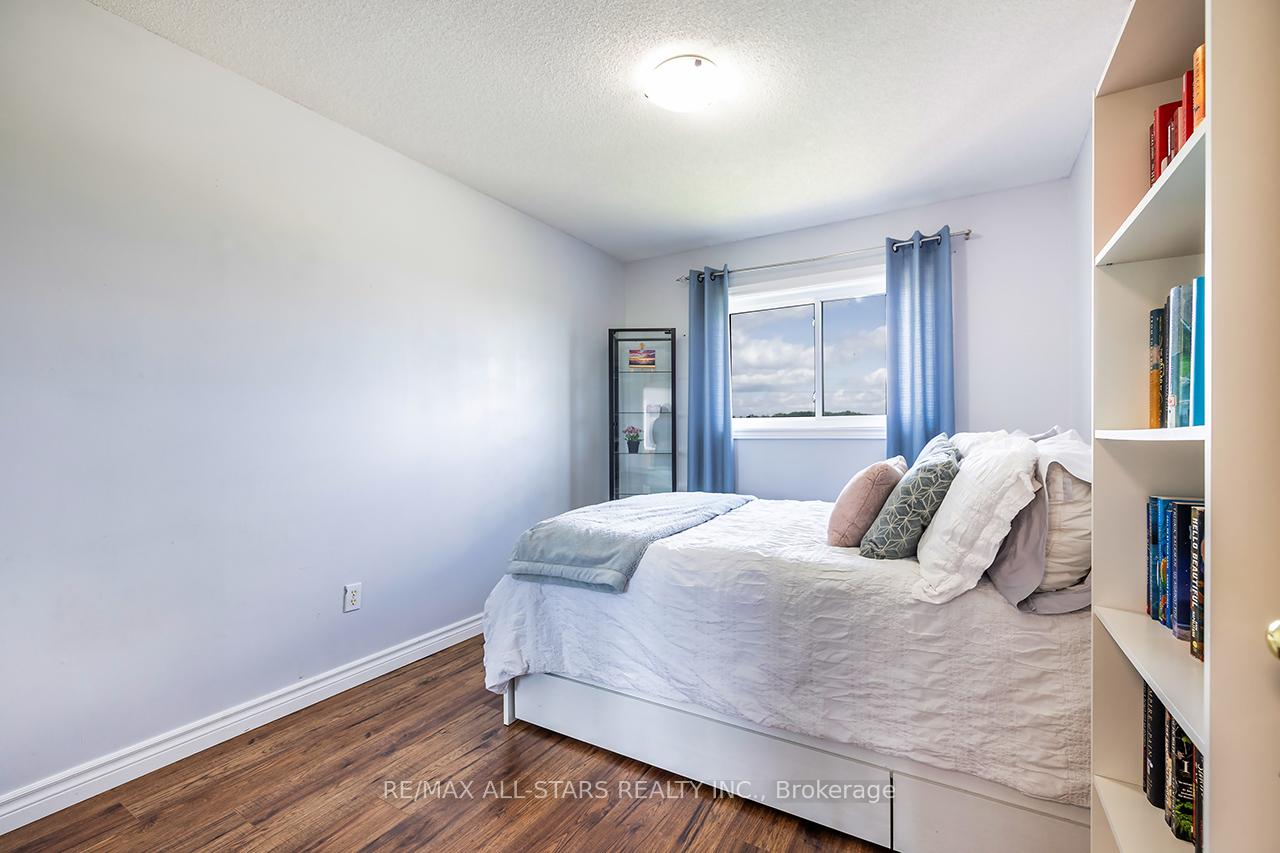 Photo 19 of 97 Lorne Street, Brock, Sunderland — HOMEH
