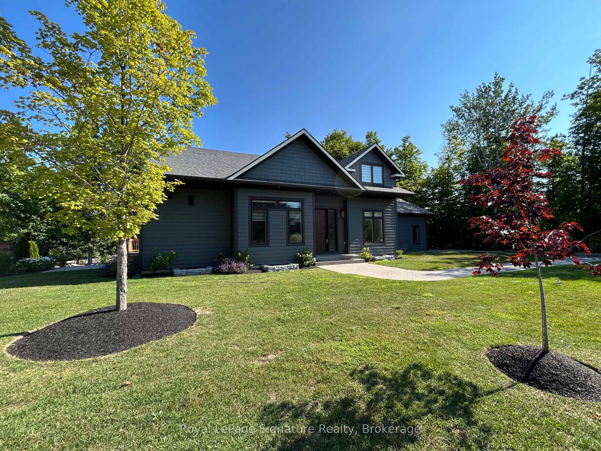 Front of 115 Rankin's Crescent