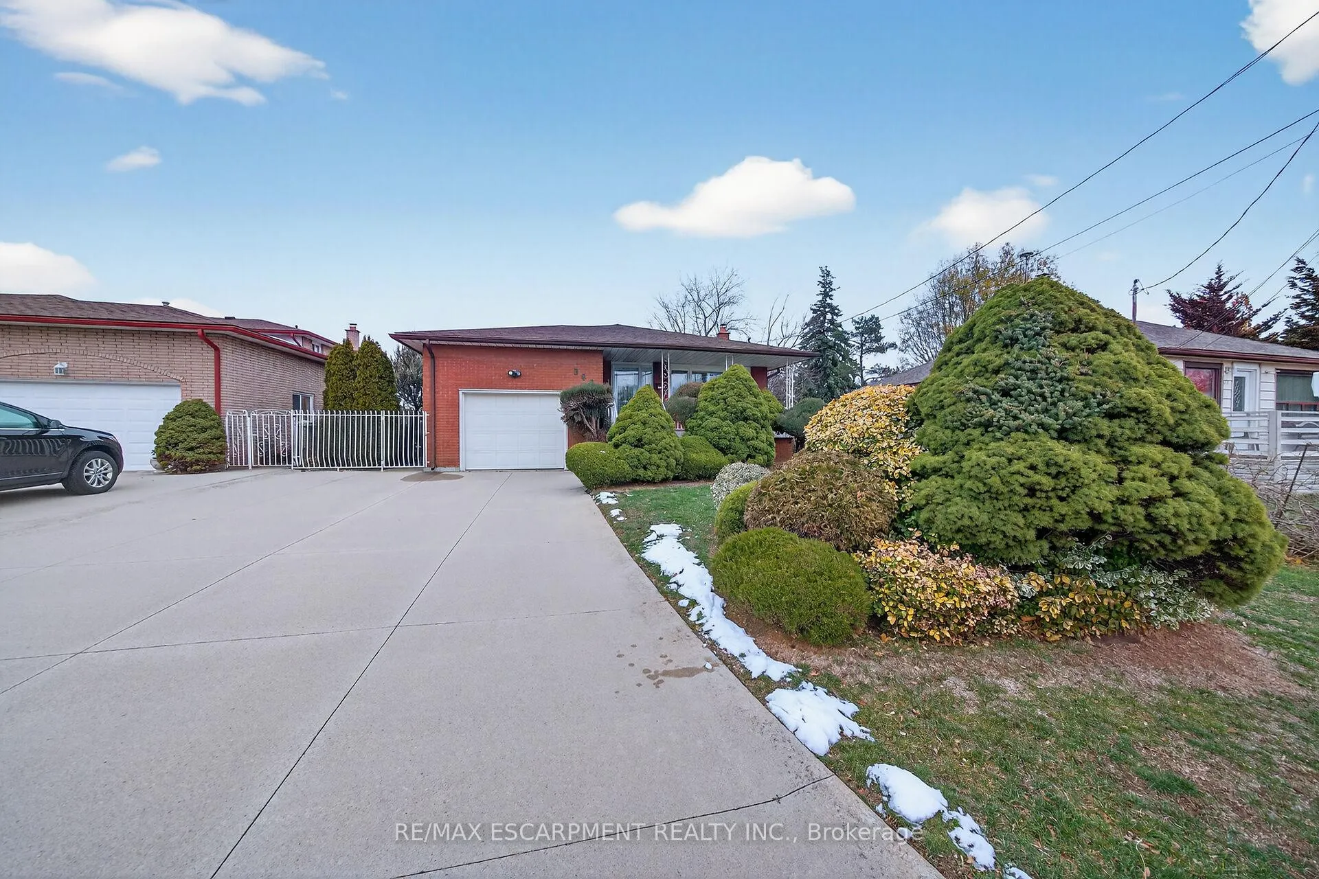 Photo 1 of 369 Federal Street, Hamilton, Stoney Creek — HOMEH