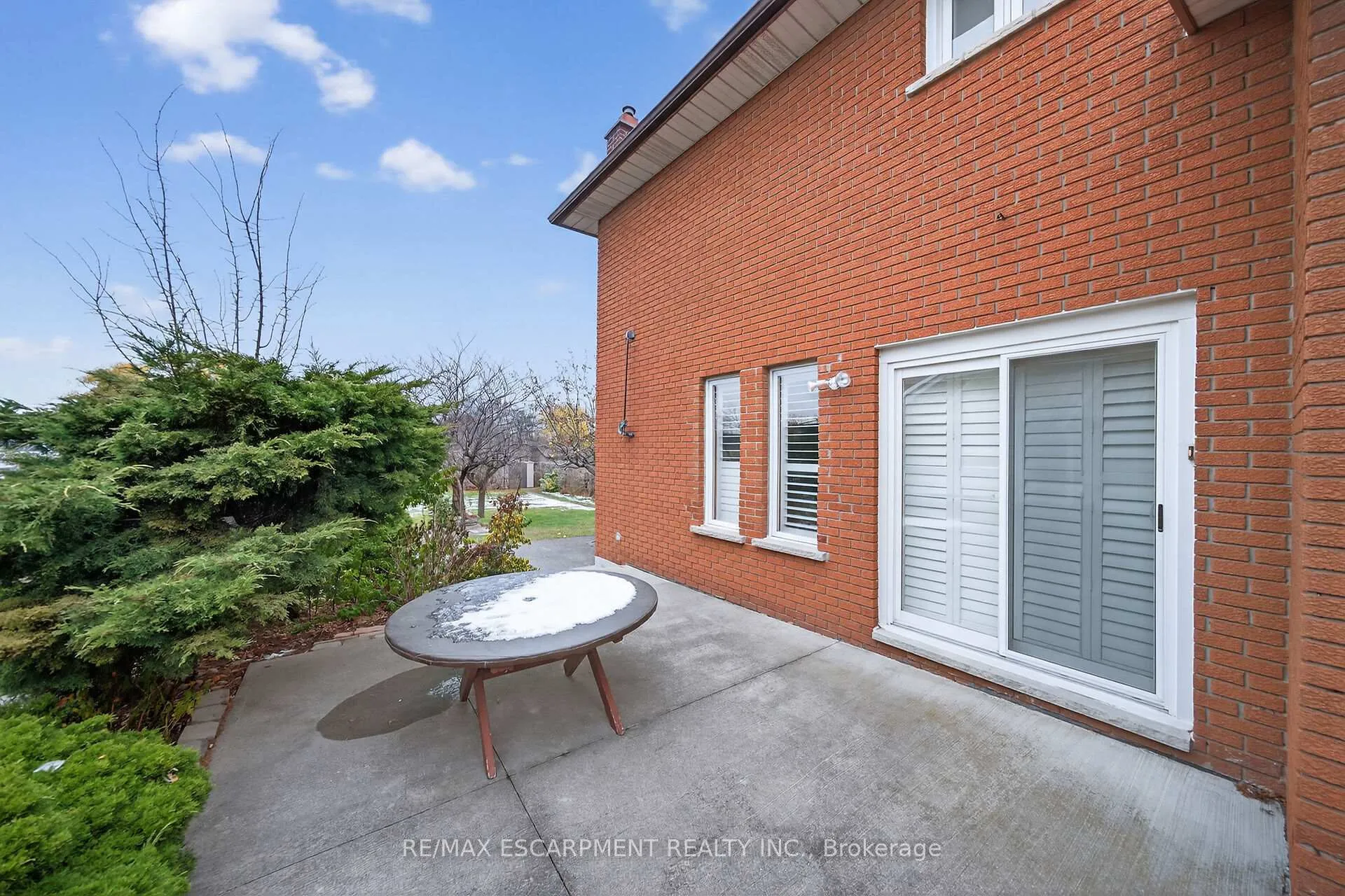 Photo 39 of 369 Federal Street, Hamilton, Stoney Creek — HOMEH