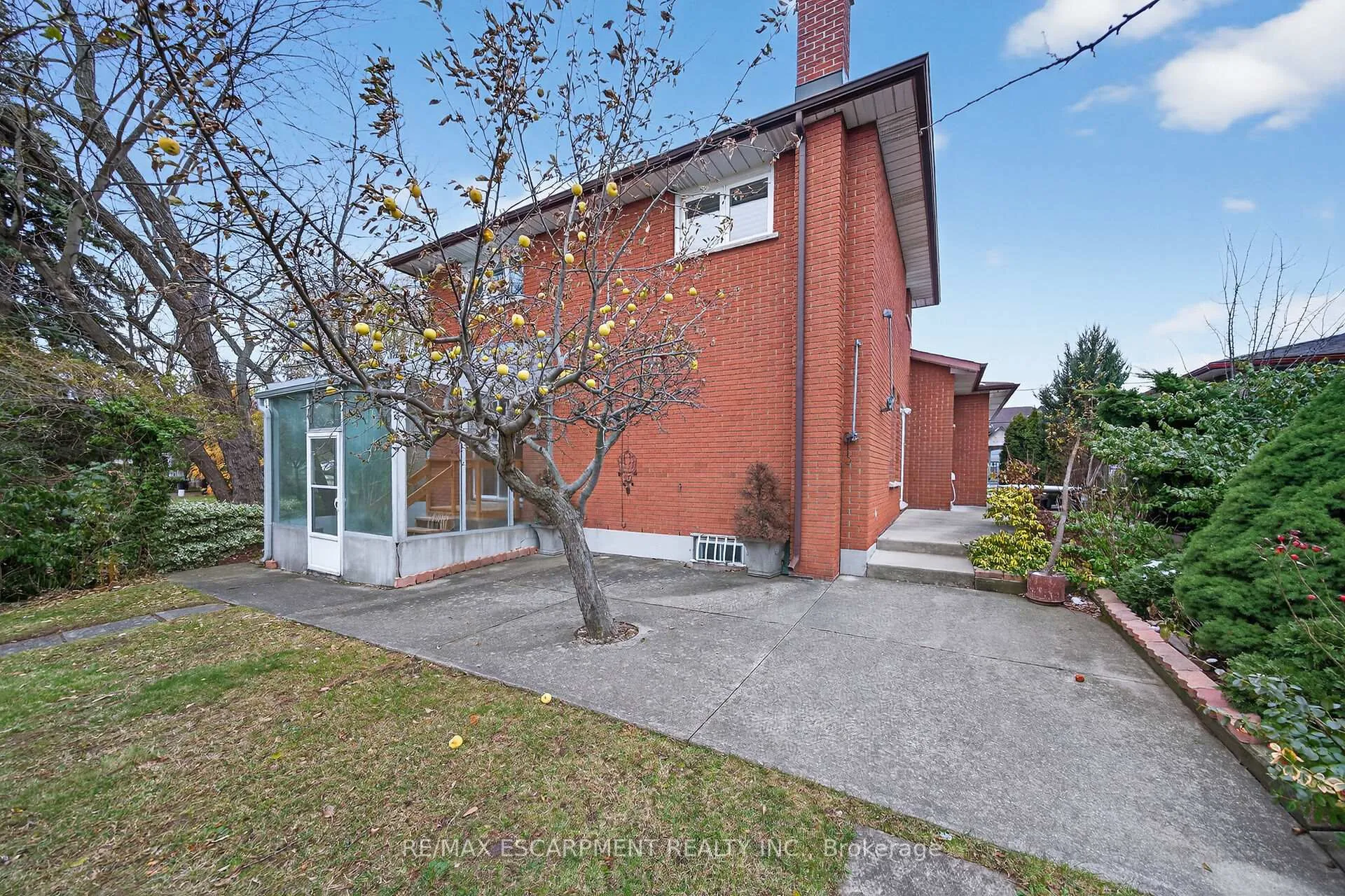 Photo 41 of 369 Federal Street, Hamilton, Stoney Creek — HOMEH