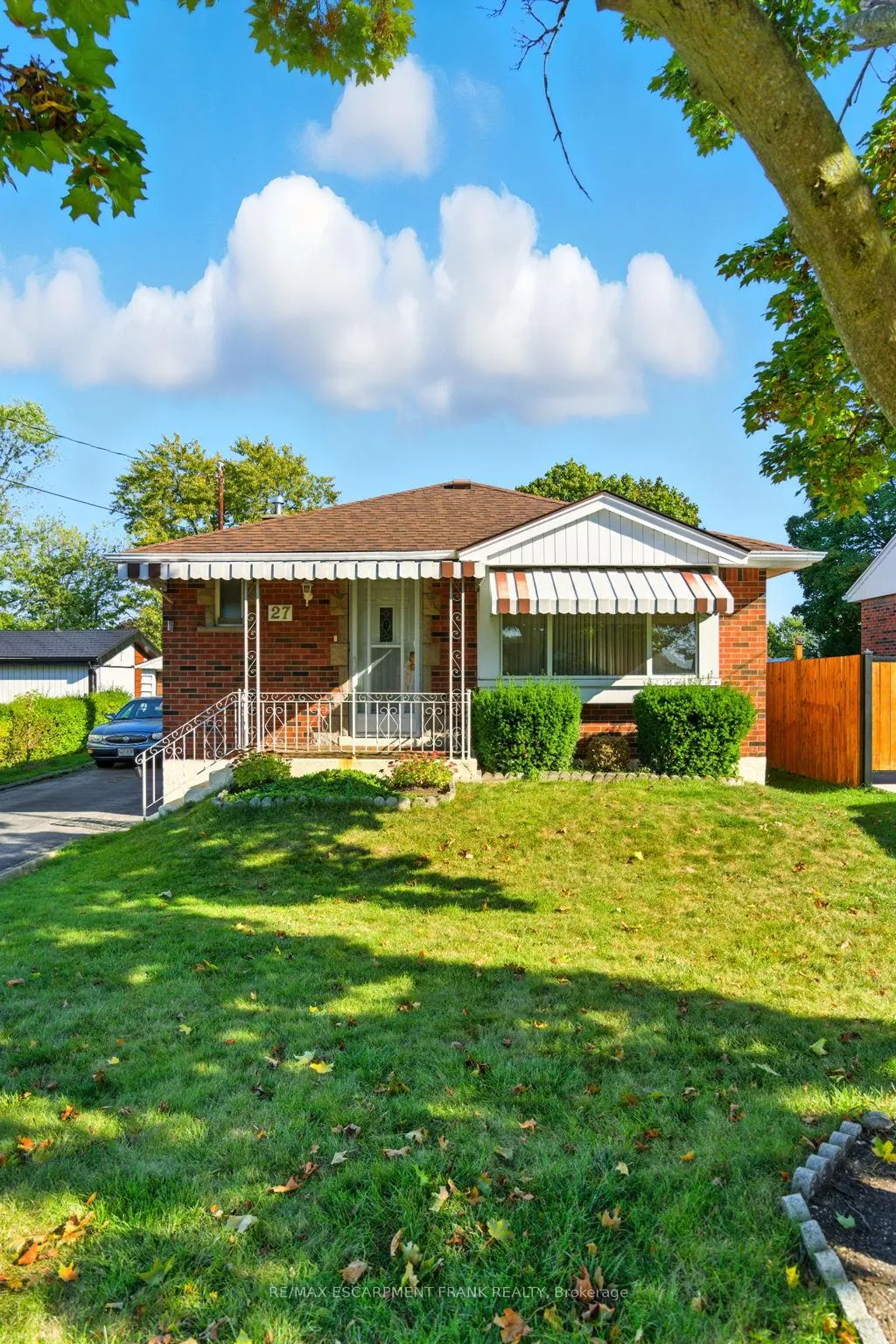 Photo 3 of 27 Warren Avenue, Hamilton, Balfour — HOMEH