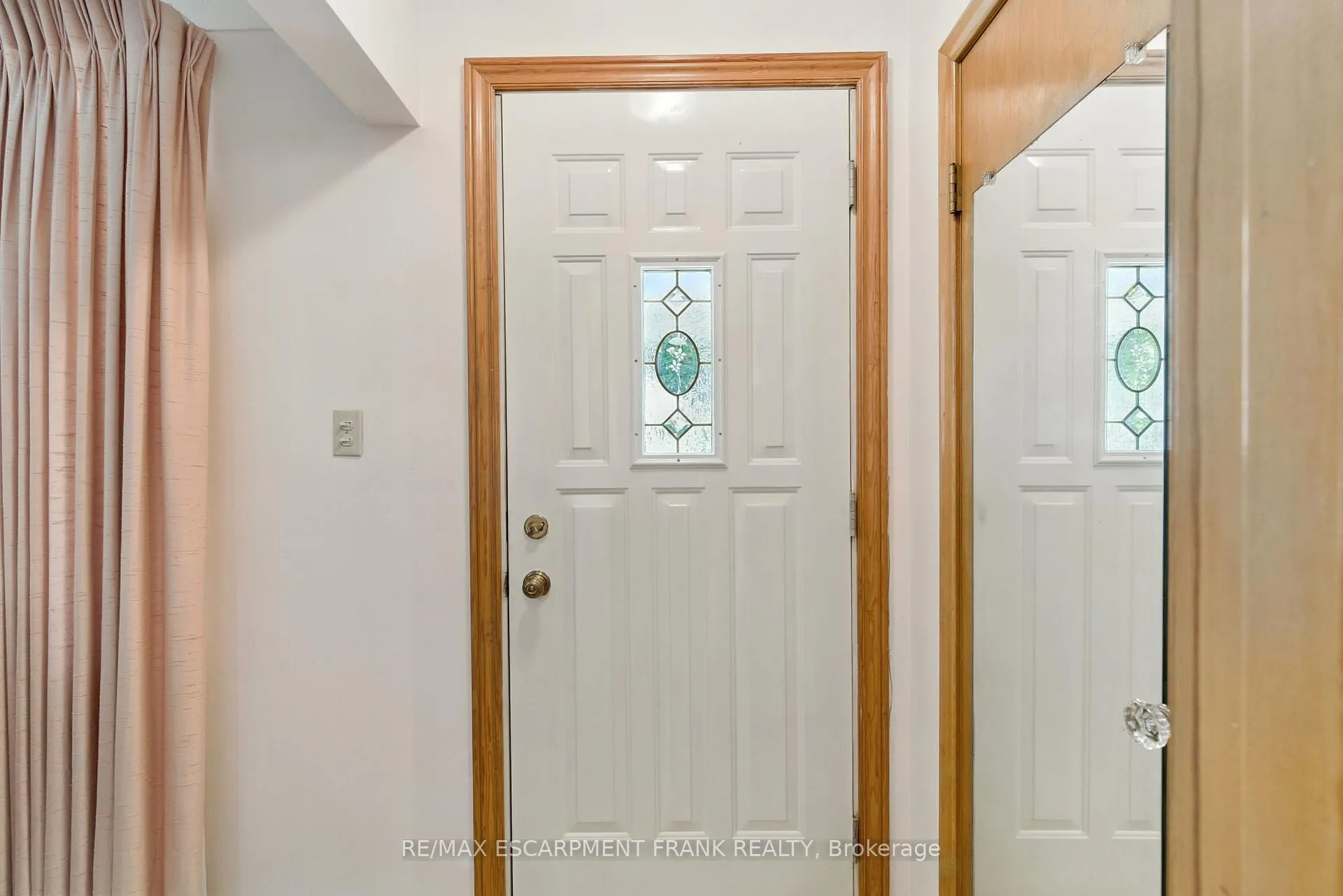 Photo 10 of 27 Warren Avenue, Hamilton, Balfour — HOMEH