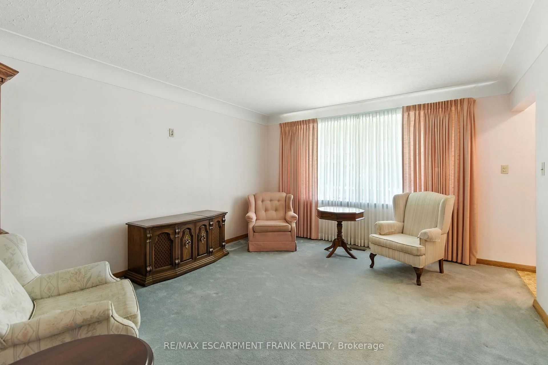 Photo 12 of 27 Warren Avenue, Hamilton, Balfour — HOMEH