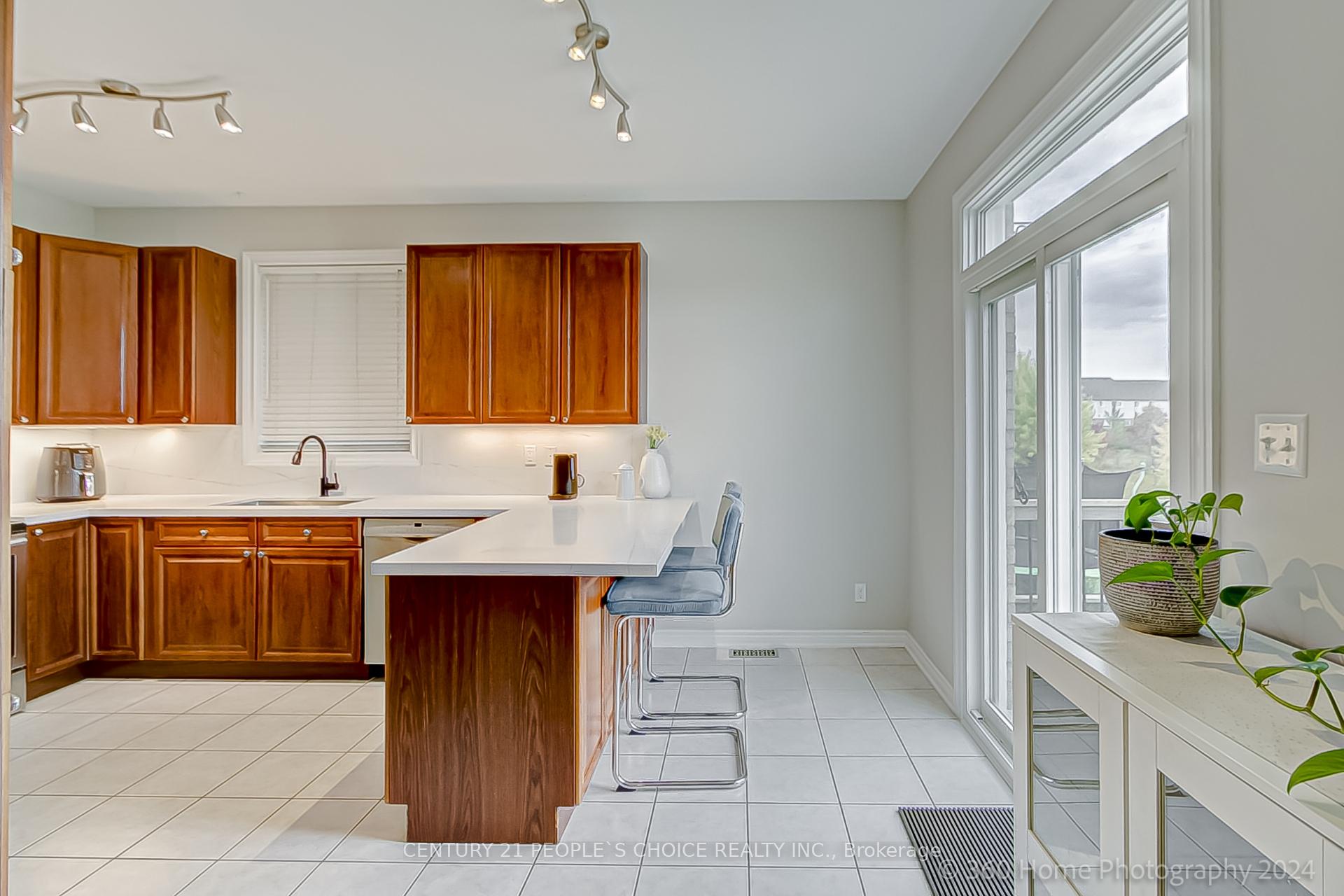 Photo 10 of 1090 Tupper Drive, Milton, Clarke — HOMEH