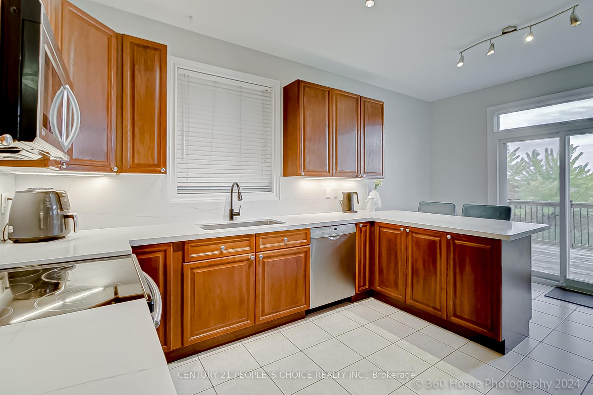 Photo 11 of 1090 Tupper Drive, Milton, Clarke — HOMEH